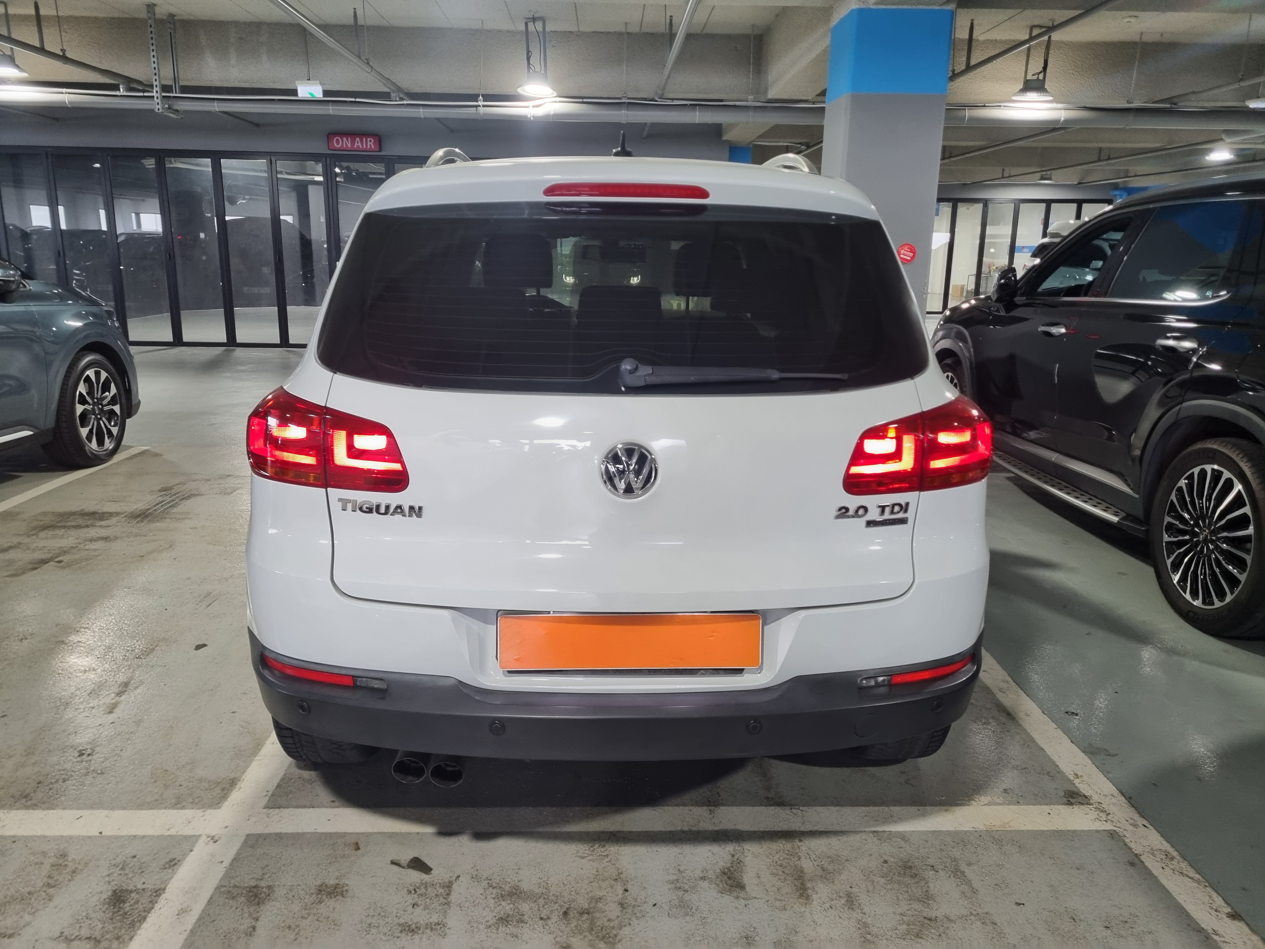 2014  Volkswagen TIGUAN 2.0 TDI COMFORT 5N  - Thumbnail 5