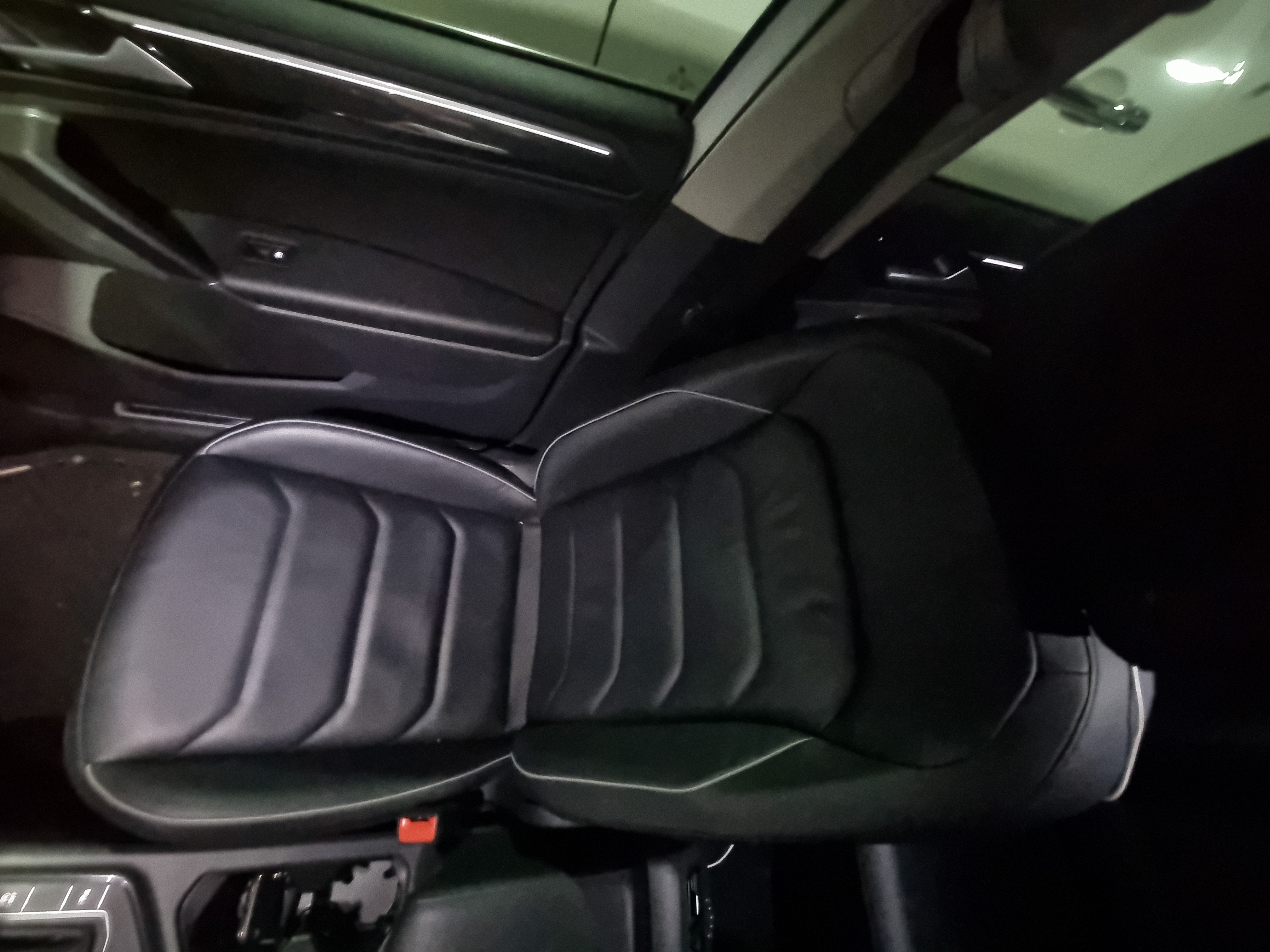 2018 VOLKSWAGEN  TIGUAN 2.0 TDI PREMIUM  - Thumbnail 17