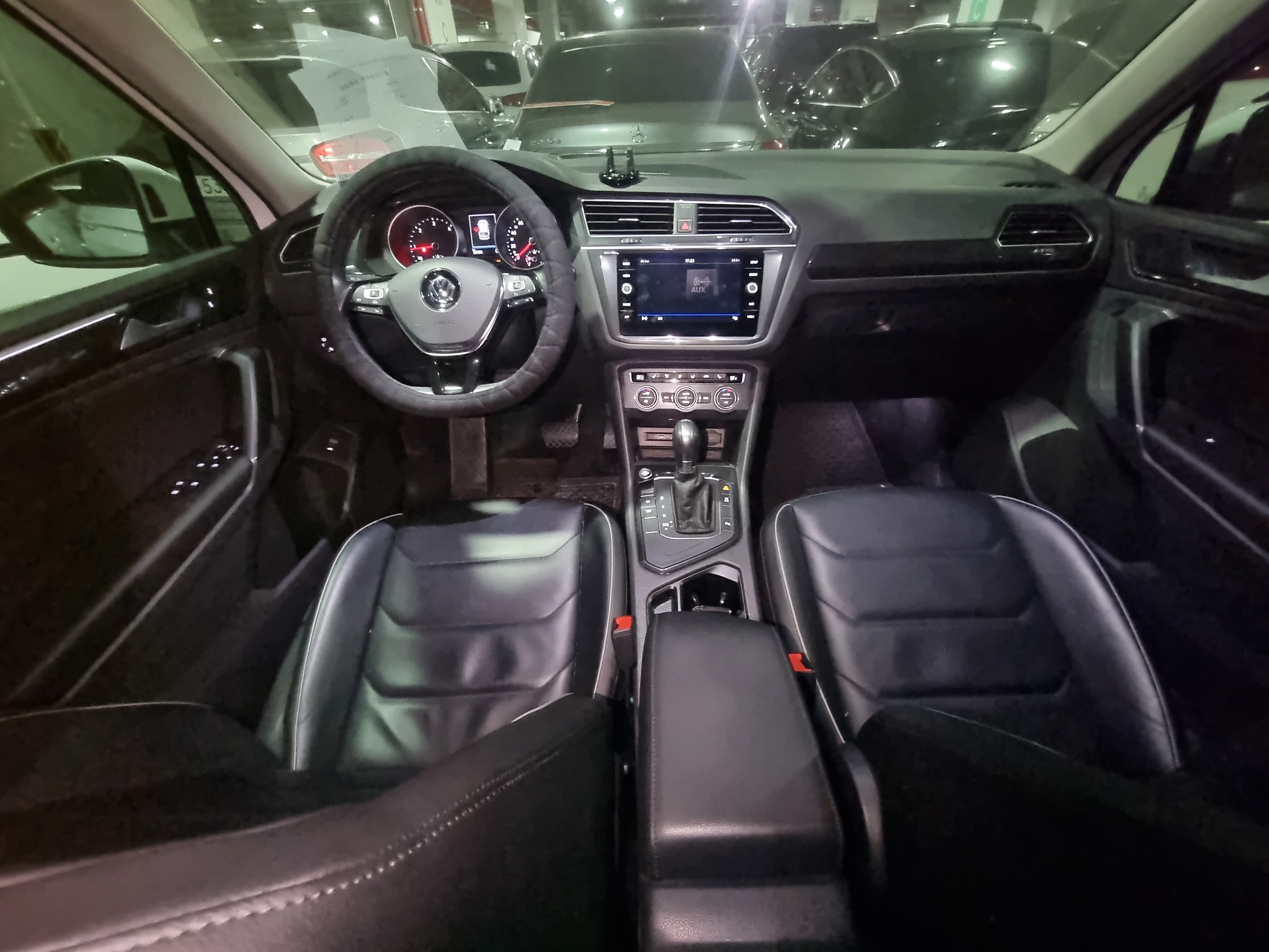 2018 VOLKSWAGEN  TIGUAN 2.0 TDI PREMIUM  - Thumbnail 35