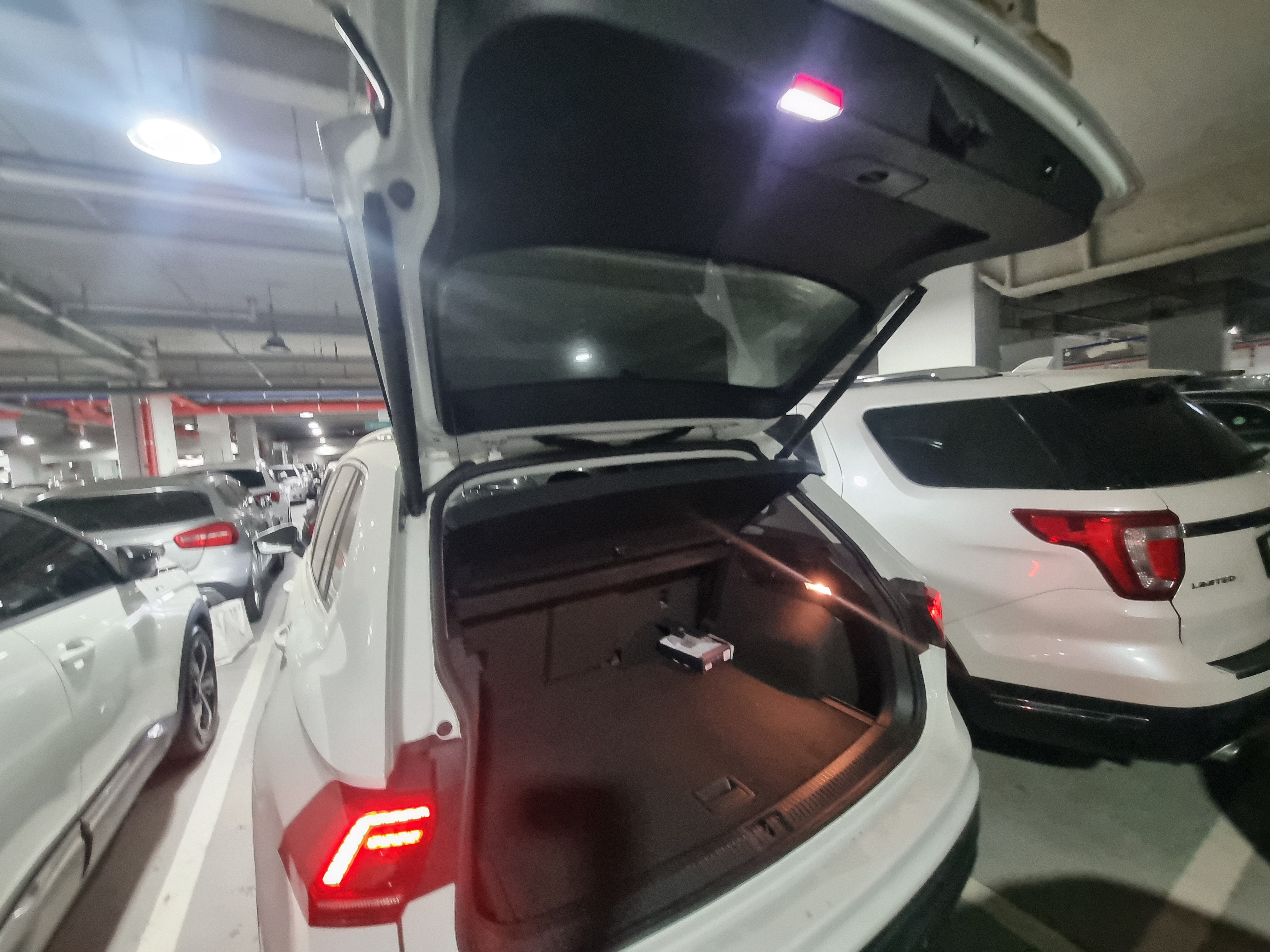 2018 VOLKSWAGEN  TIGUAN 2.0 TDI PREMIUM  - Thumbnail 36