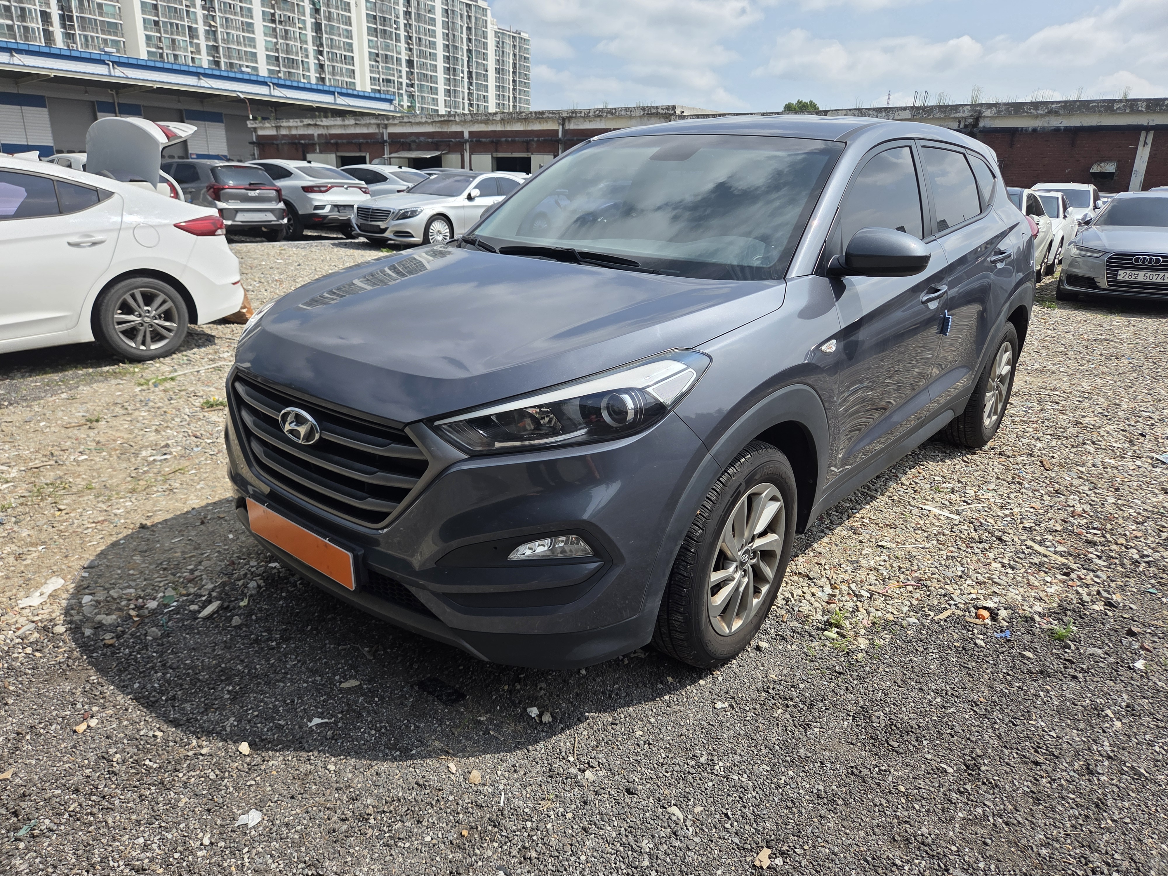 2016 HYUNDAI   ALL NEW TUCSON 1.7 2WD STYLE  - Thumbnail 4