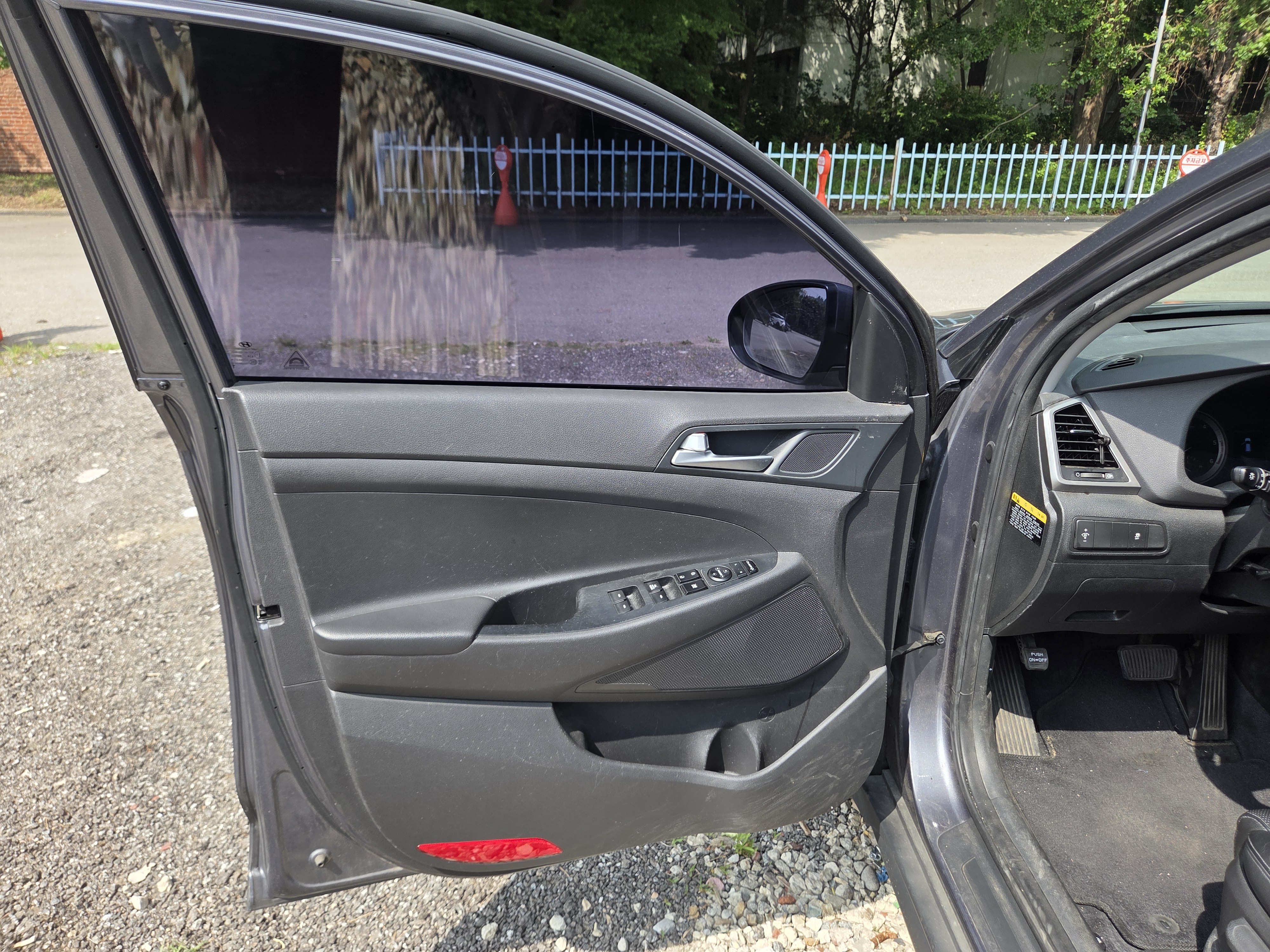 2016 HYUNDAI   ALL NEW TUCSON 1.7 2WD STYLE  - Thumbnail 16