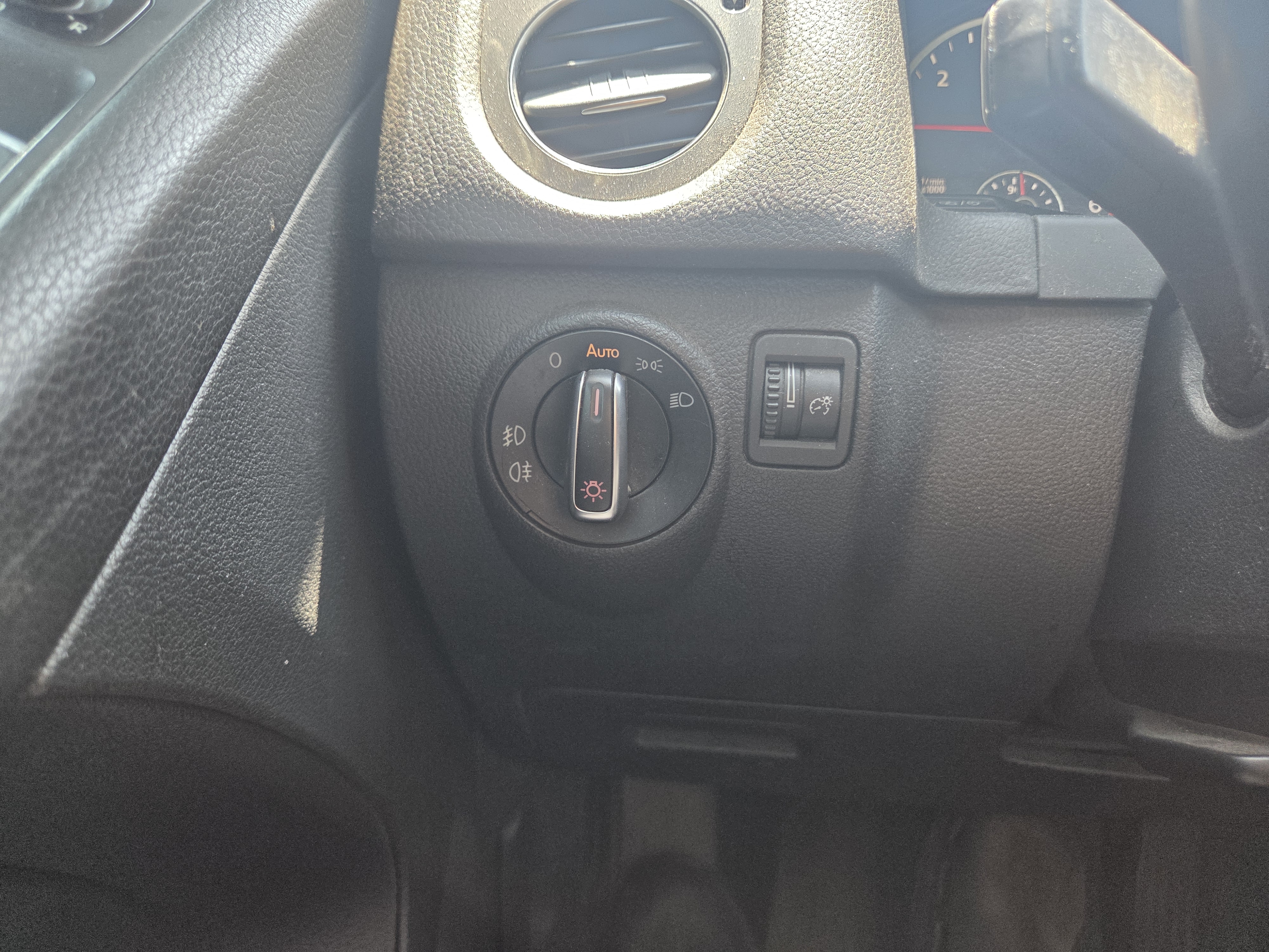 2015 VOLKSWAGEN NEW TIGUAN 2.0 TDI PREMIUM - Thumbnail 43