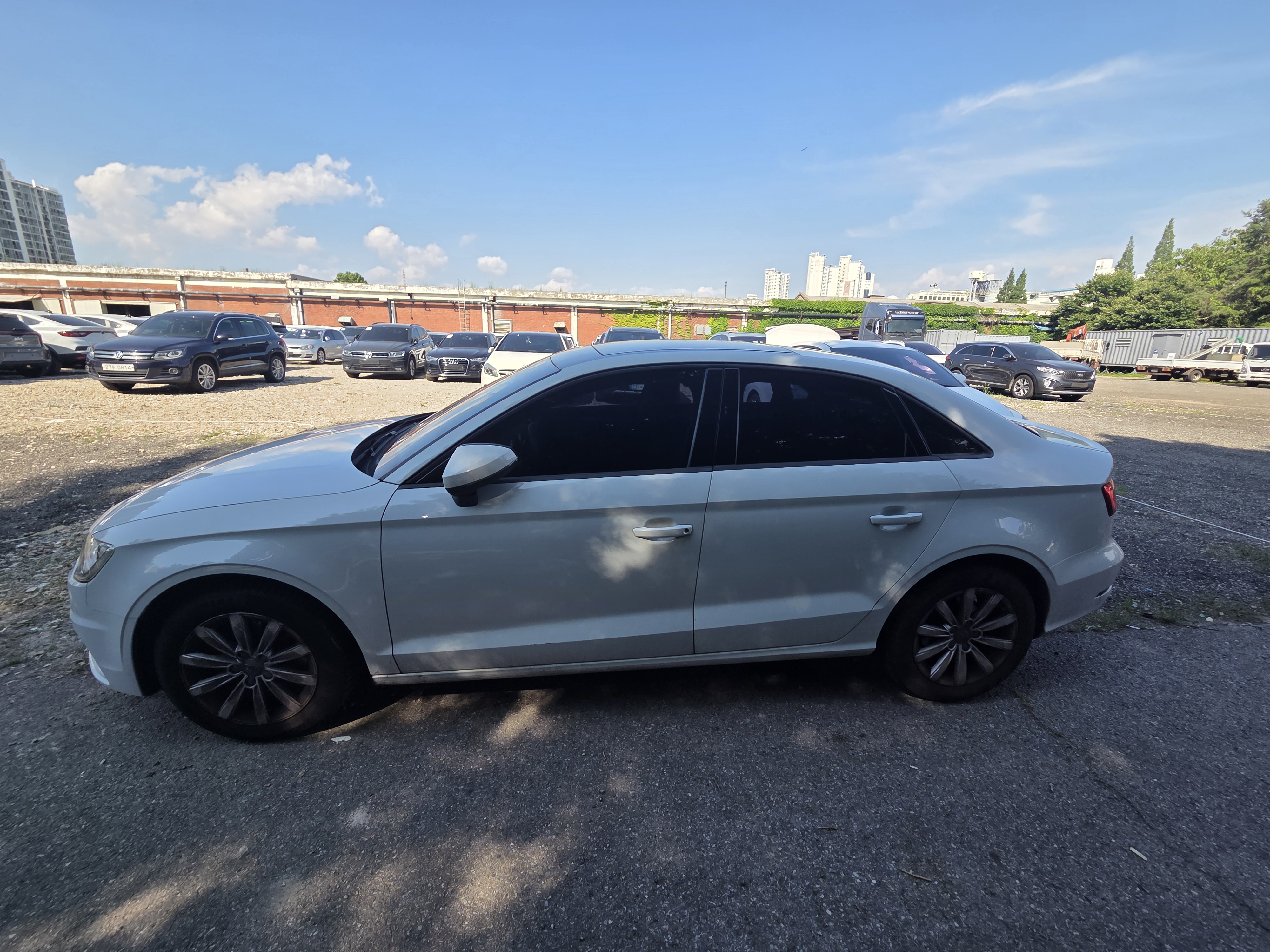2015 AUDI  NEW A3 25 TDI  - Thumbnail 3