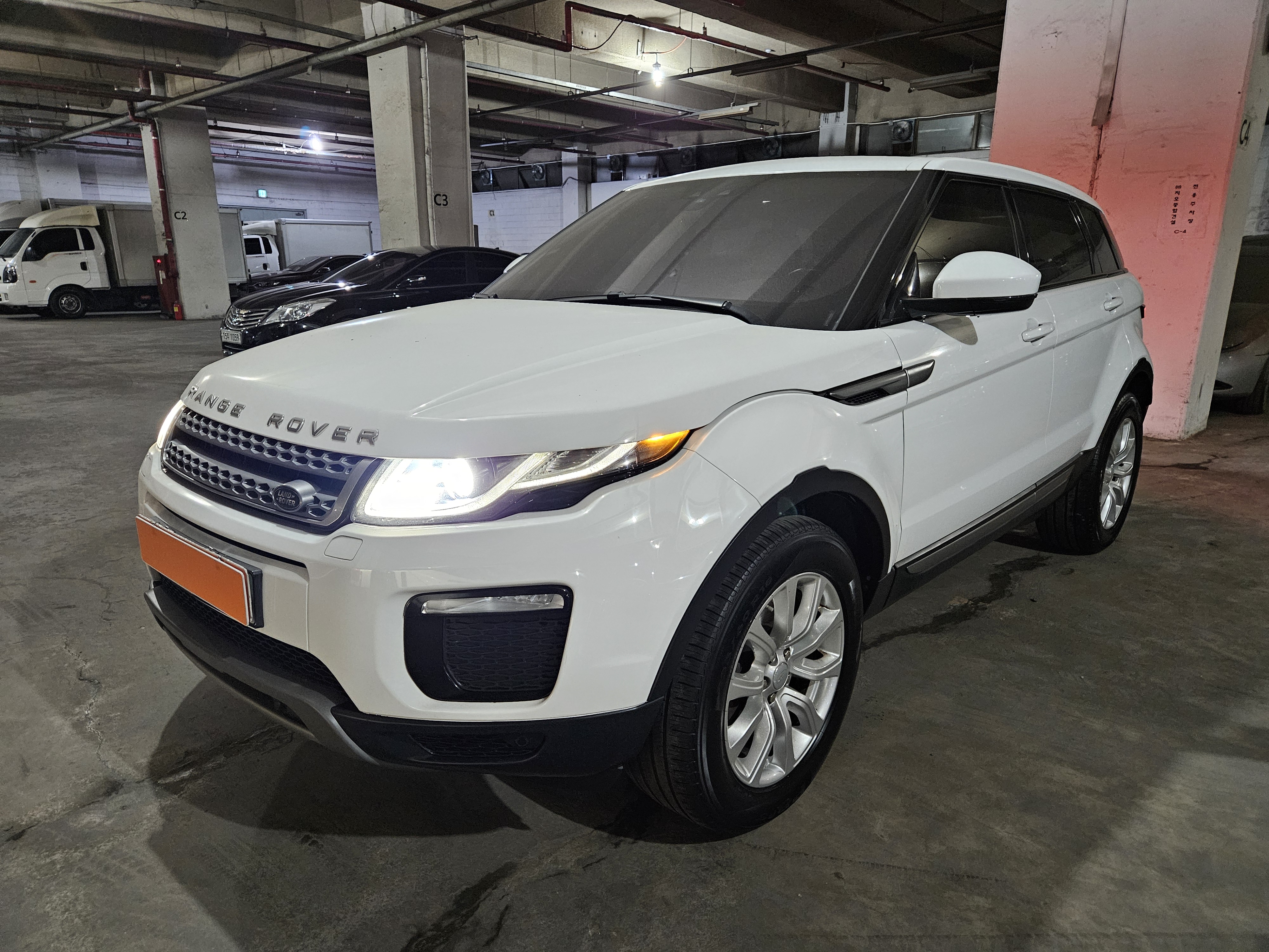 2018 LAND  RANGEROVER EVOQUE 2.0  - Thumbnail 2