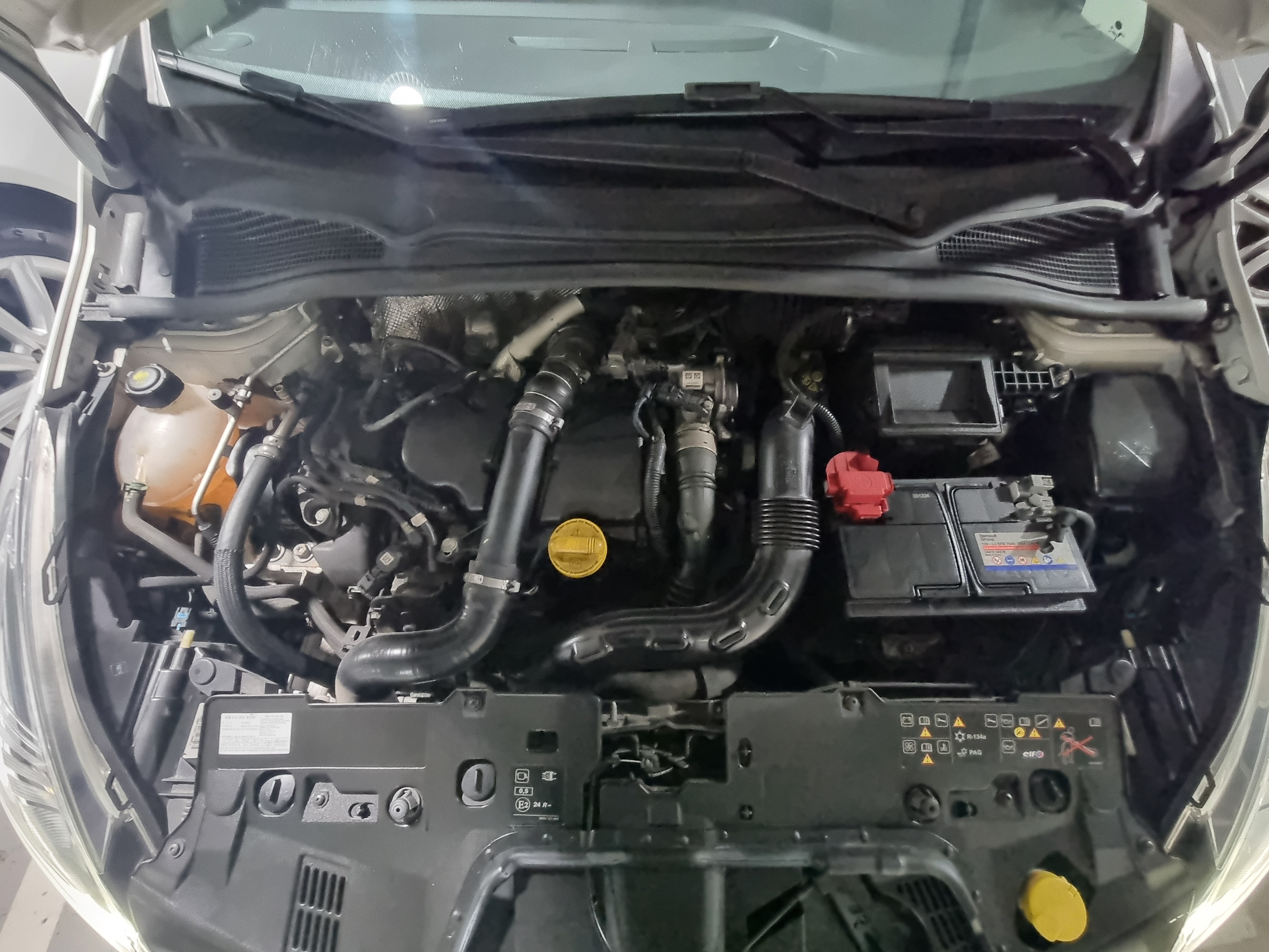 2018  renault clio intense  - Thumbnail 36