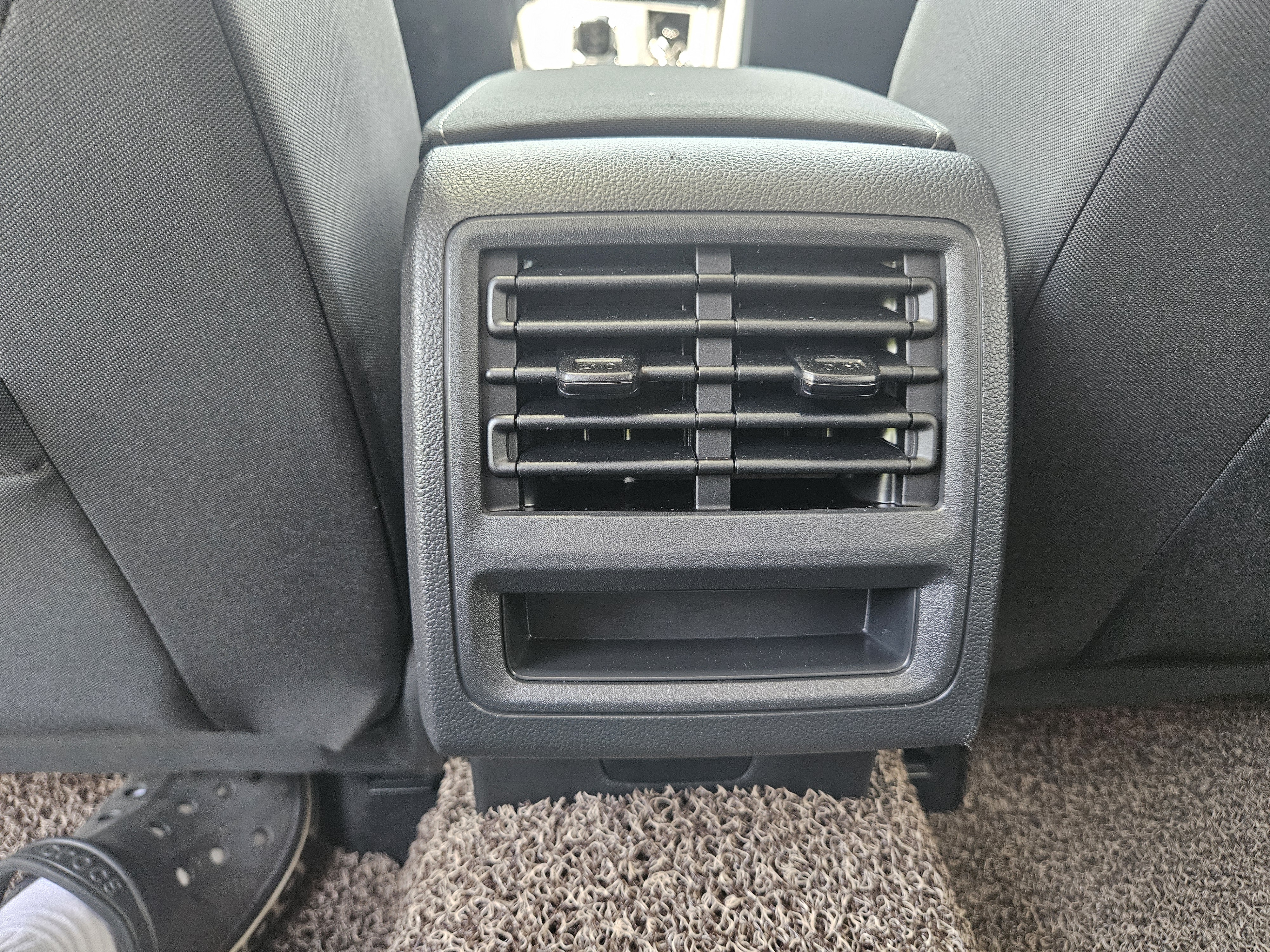 2022 VOLKSWAGEN Golf 8 2.0 TDI PRESTIGE  - Thumbnail 36