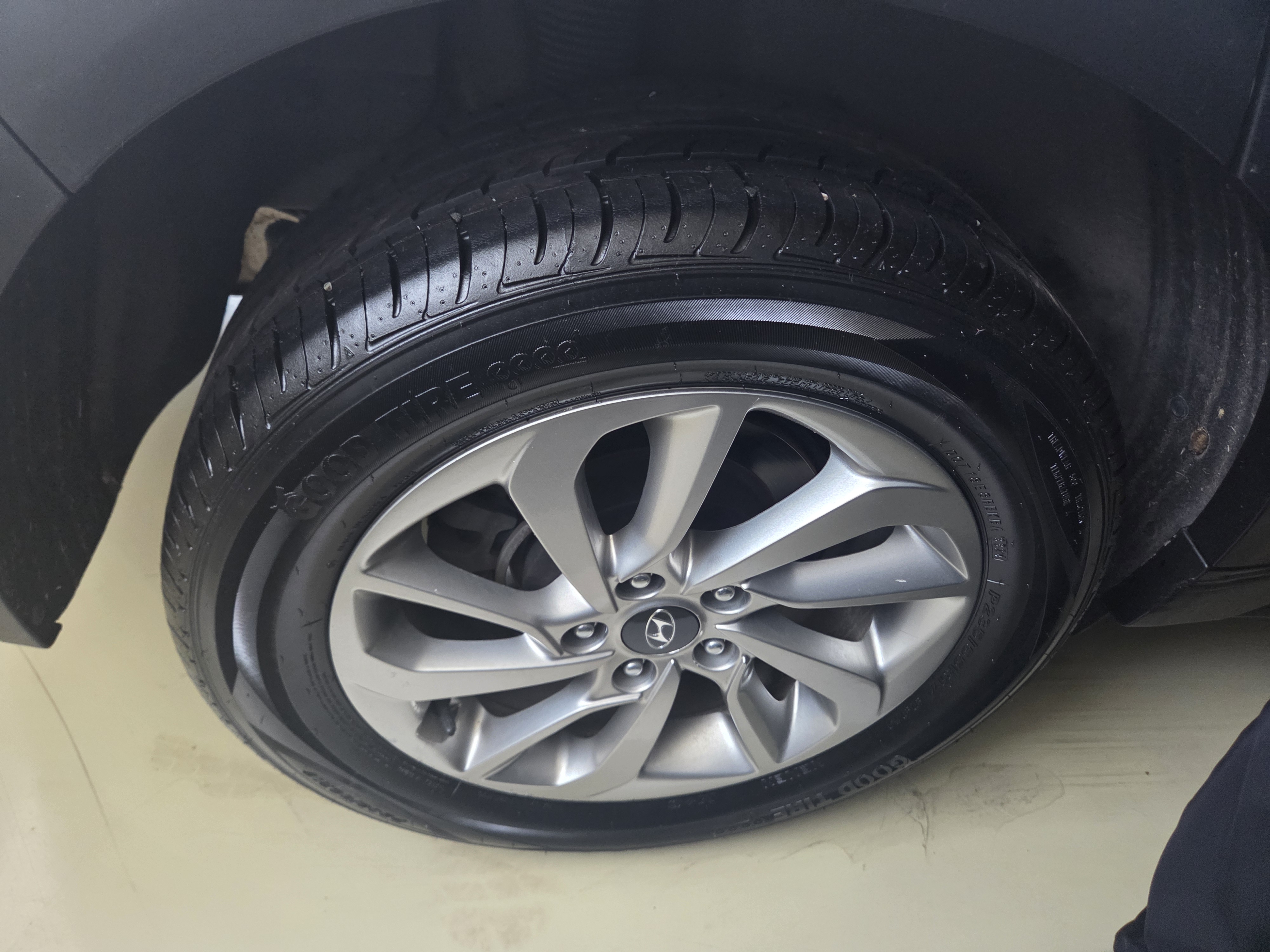 2015 HYUNDAI  ALL NEW TUCSON DIESEL 2.0 2WD MODERN  - Thumbnail 8