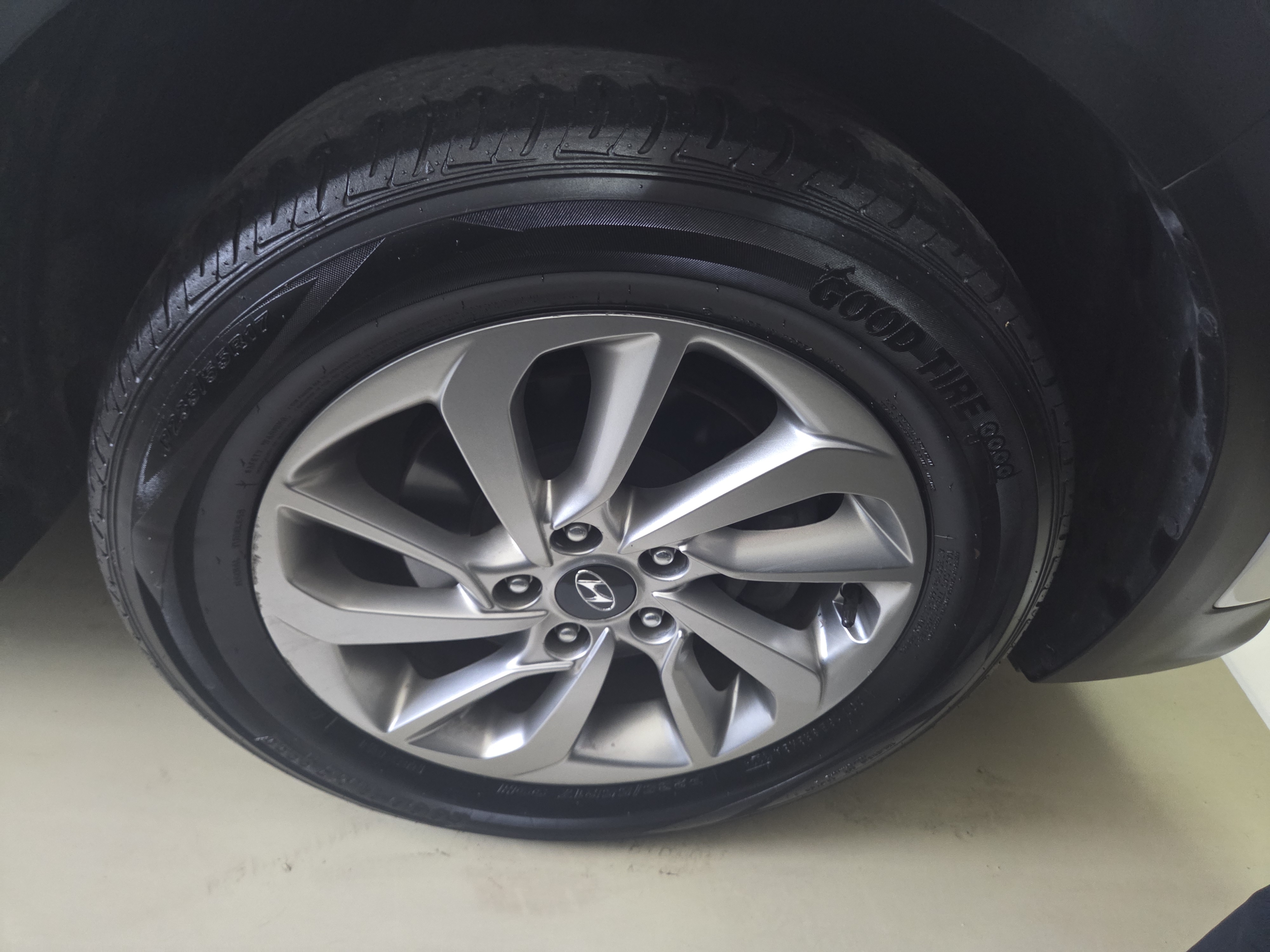 2015 HYUNDAI  ALL NEW TUCSON DIESEL 2.0 2WD MODERN  - Thumbnail 9