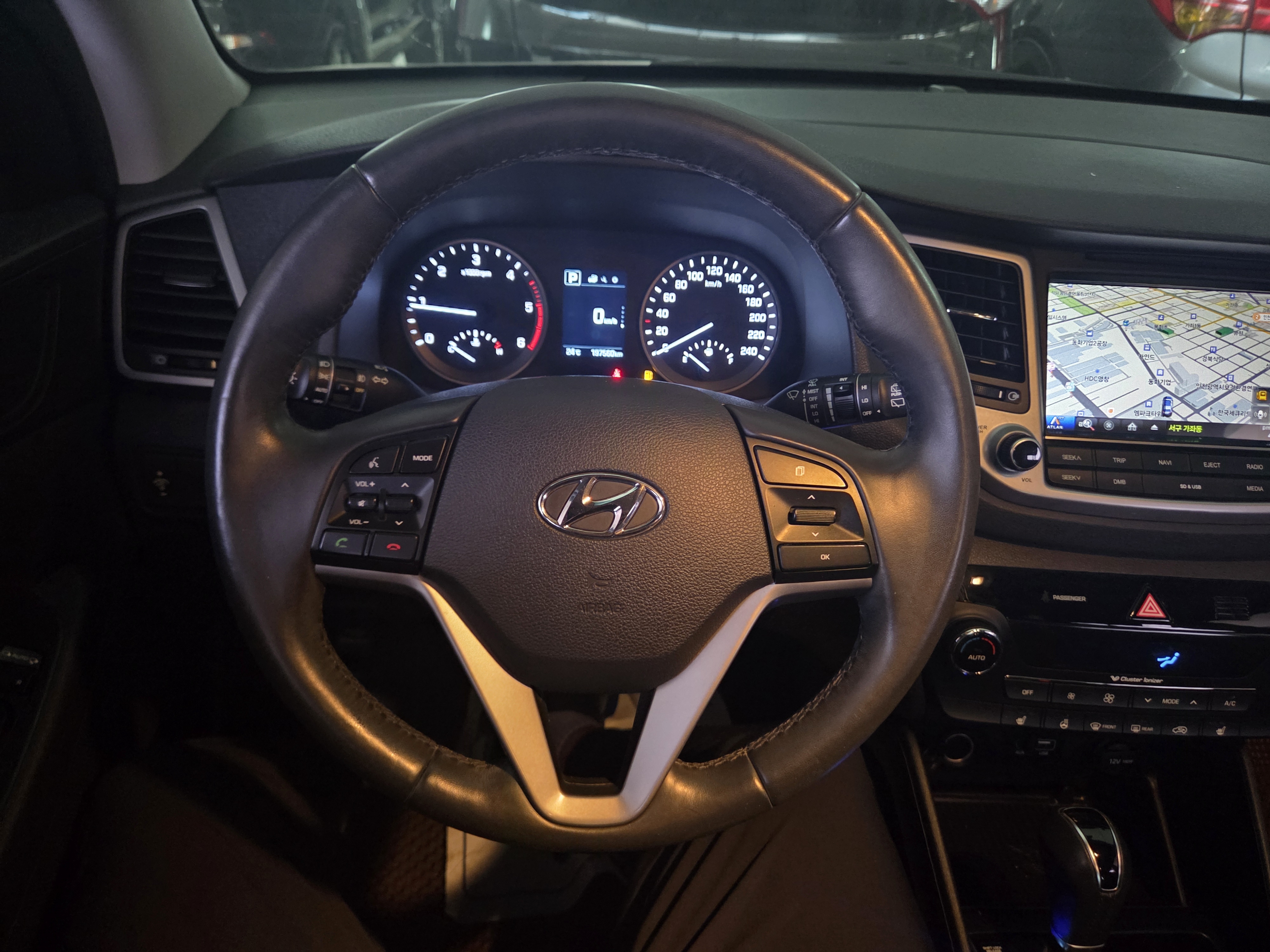 2015 HYUNDAI  ALL NEW TUCSON DIESEL 2.0 2WD MODERN  - Thumbnail 23
