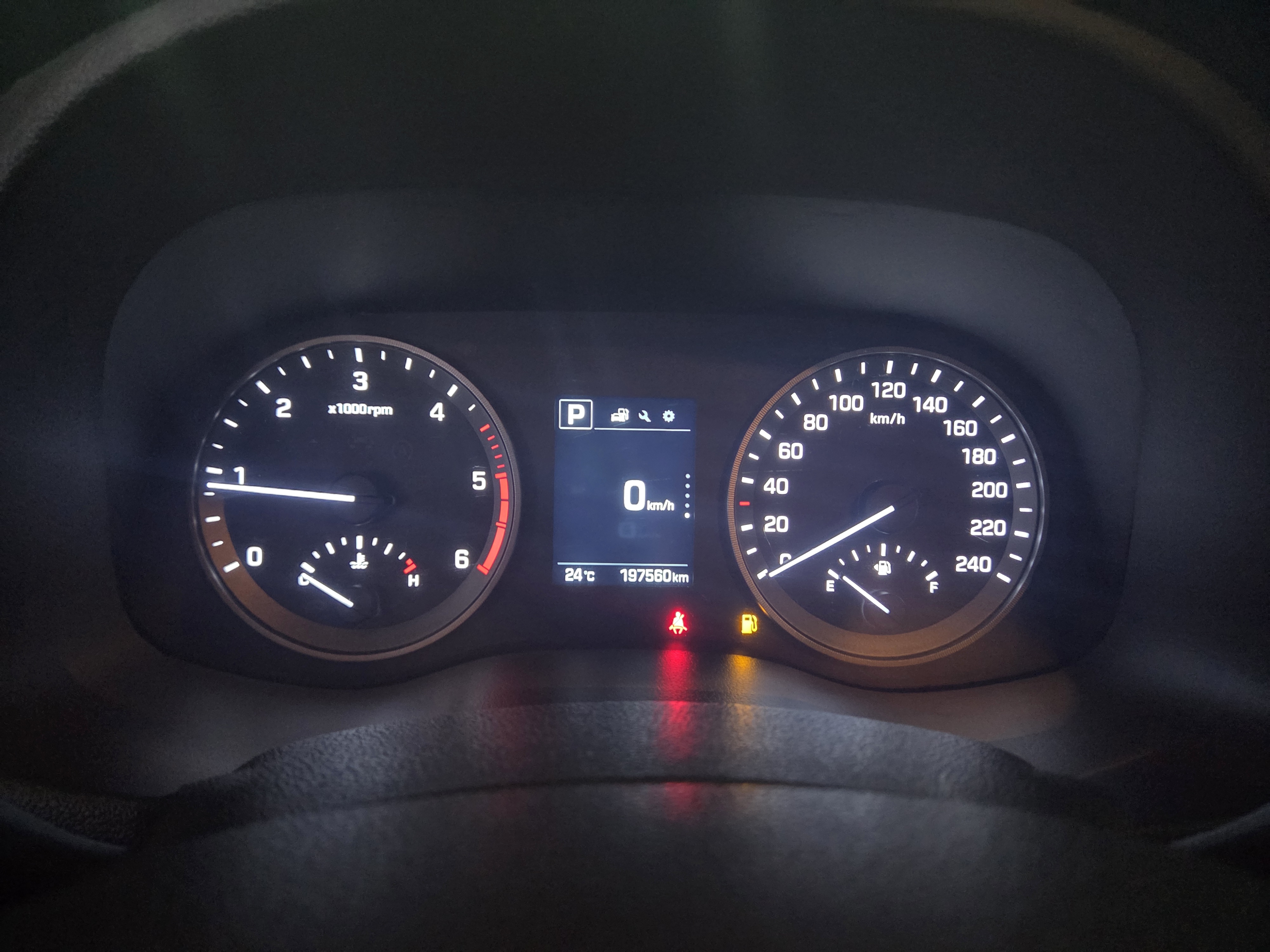 2015 HYUNDAI  ALL NEW TUCSON DIESEL 2.0 2WD MODERN  - Thumbnail 24