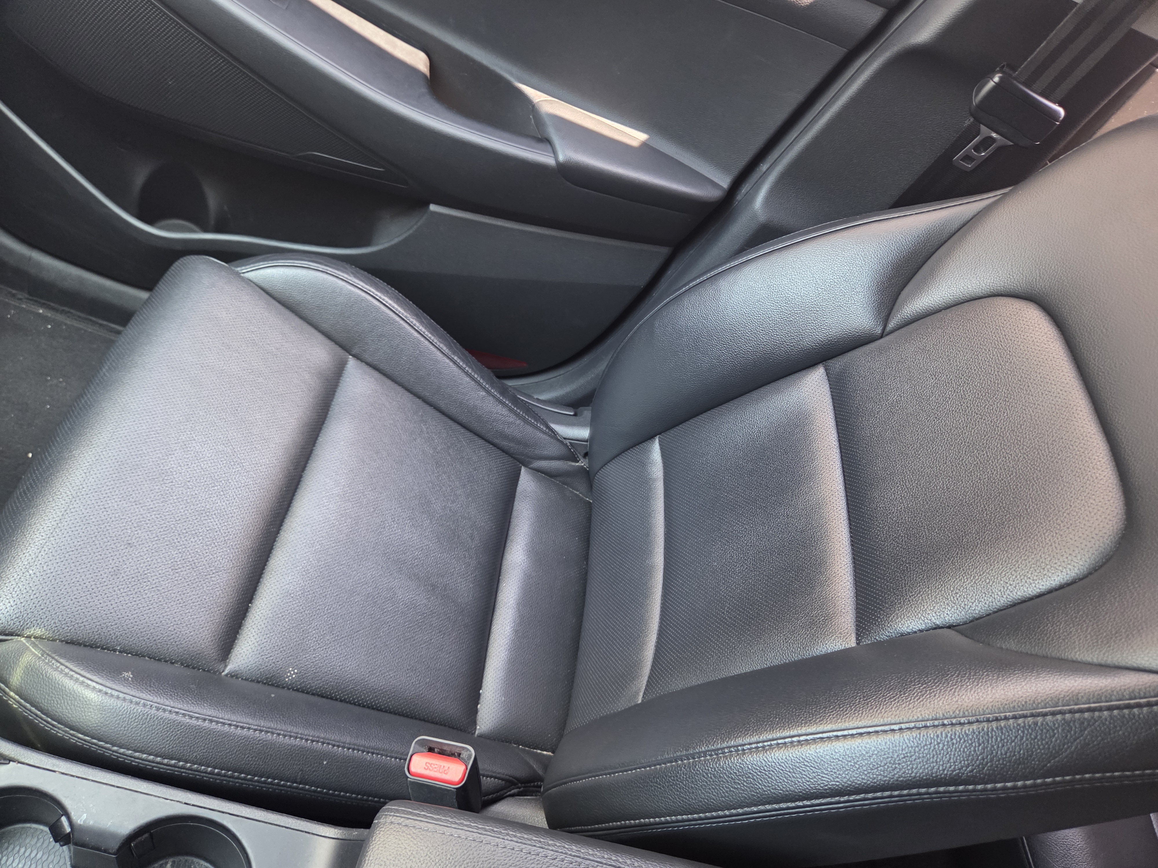 2015 HYUNDAI ALL NEW TUCSON DIESEL 2.0 2WD MODERN - Thumbnail 25