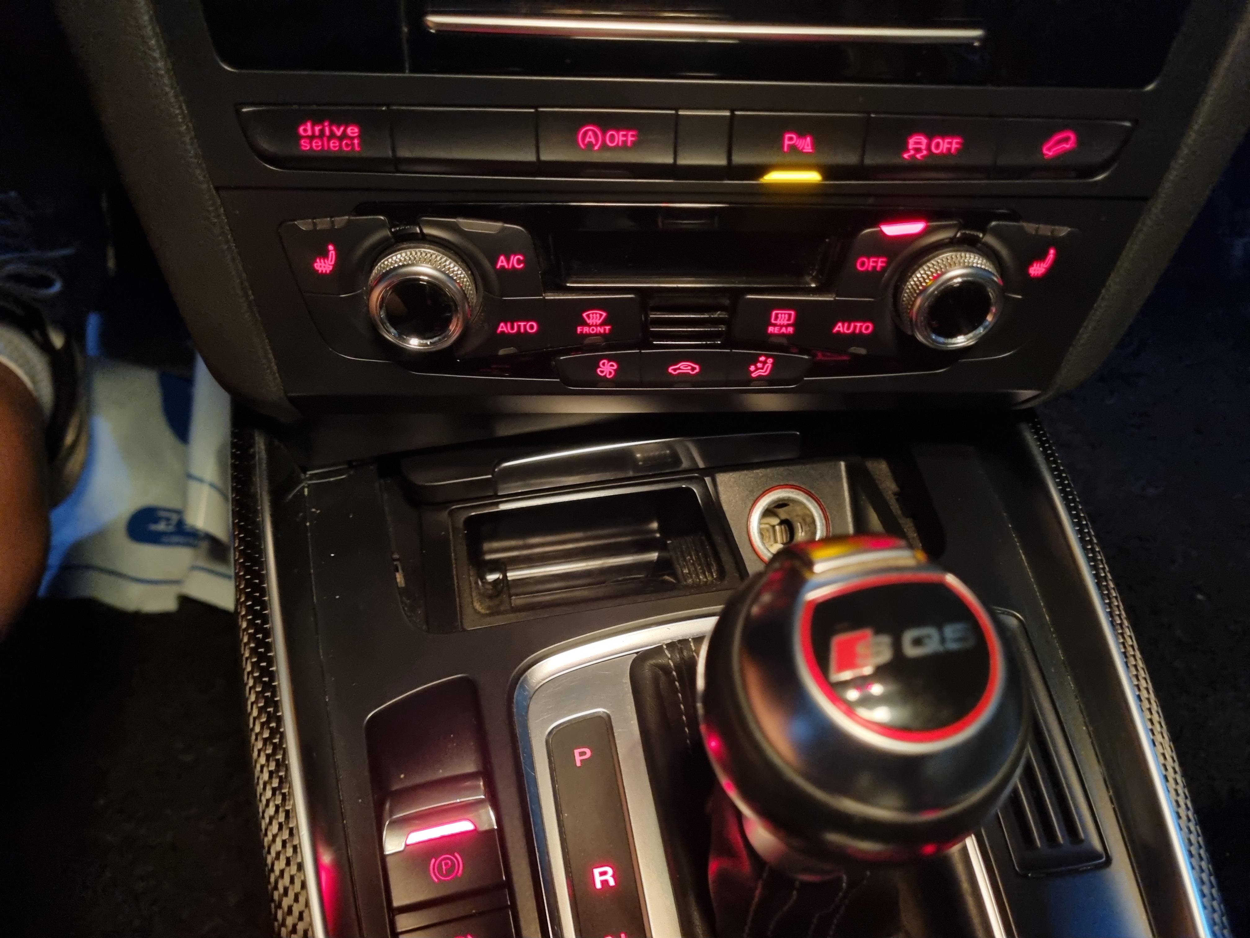 2016 AUDI  SQ5 3.0 TDI QUATTRO 8R  - Thumbnail 21