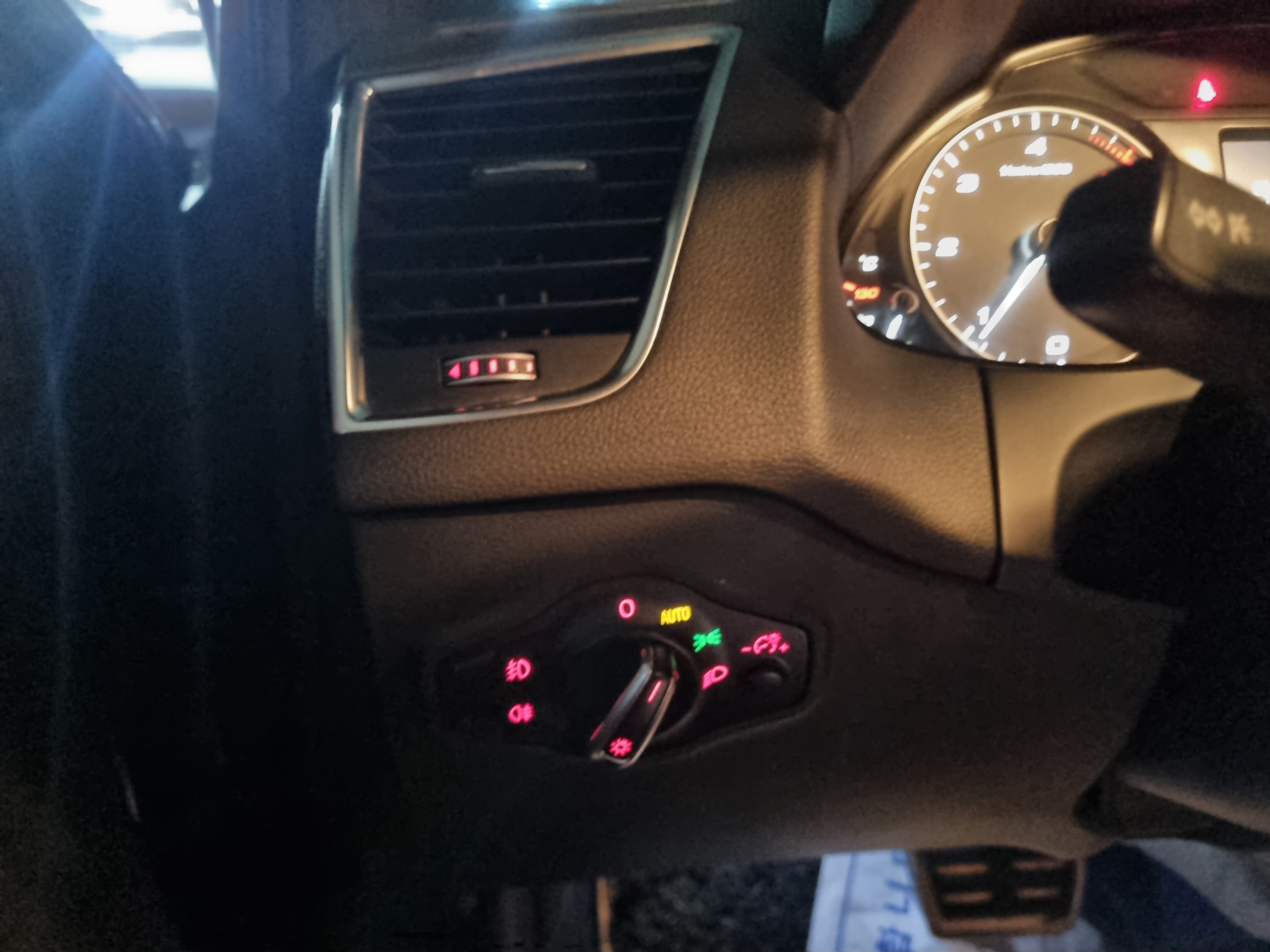 2016 AUDI  SQ5 3.0 TDI QUATTRO 8R  - Thumbnail 26