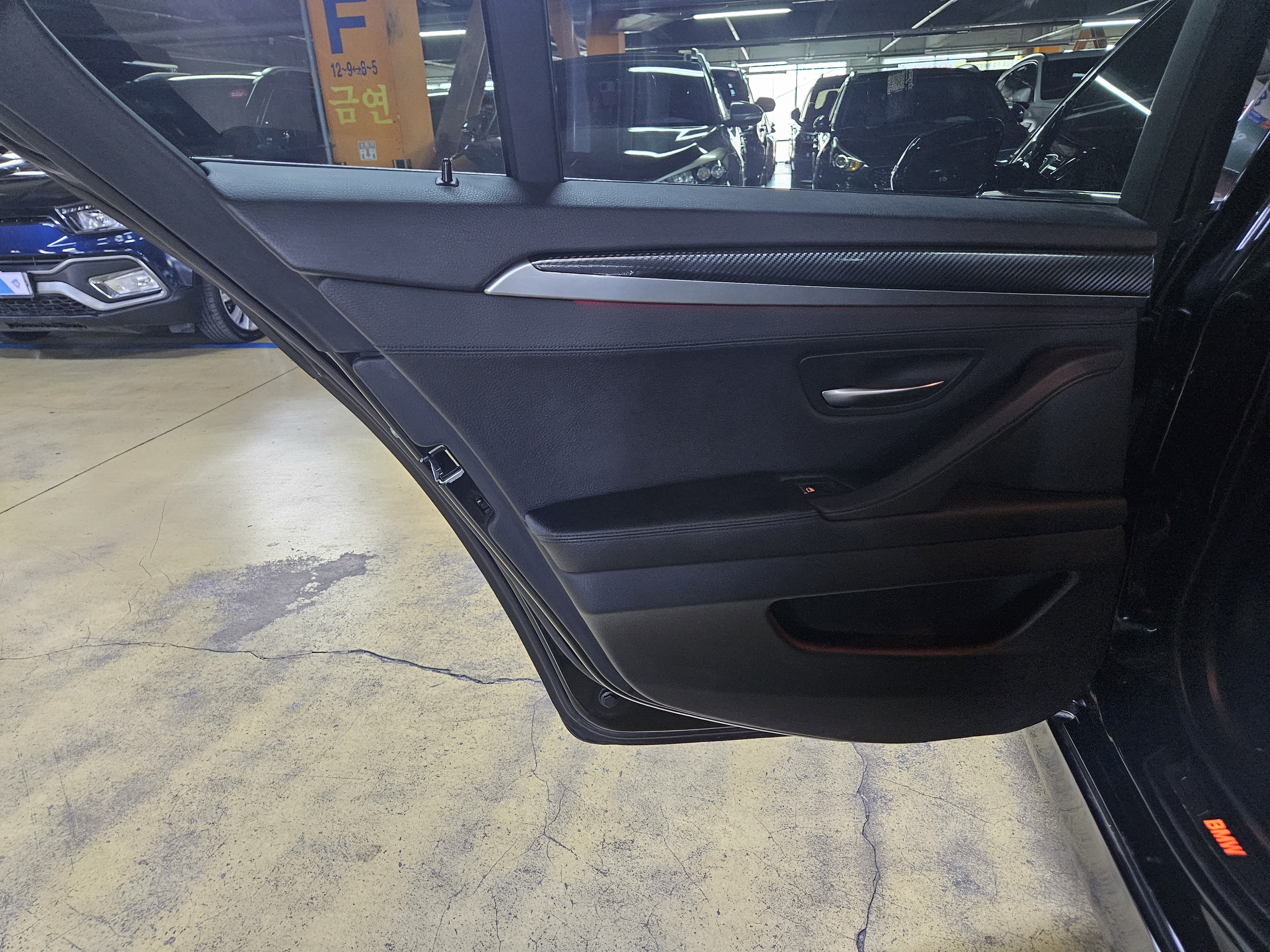 2016 BMW  (F10) 520d LUXURY PLUS  - Thumbnail 31