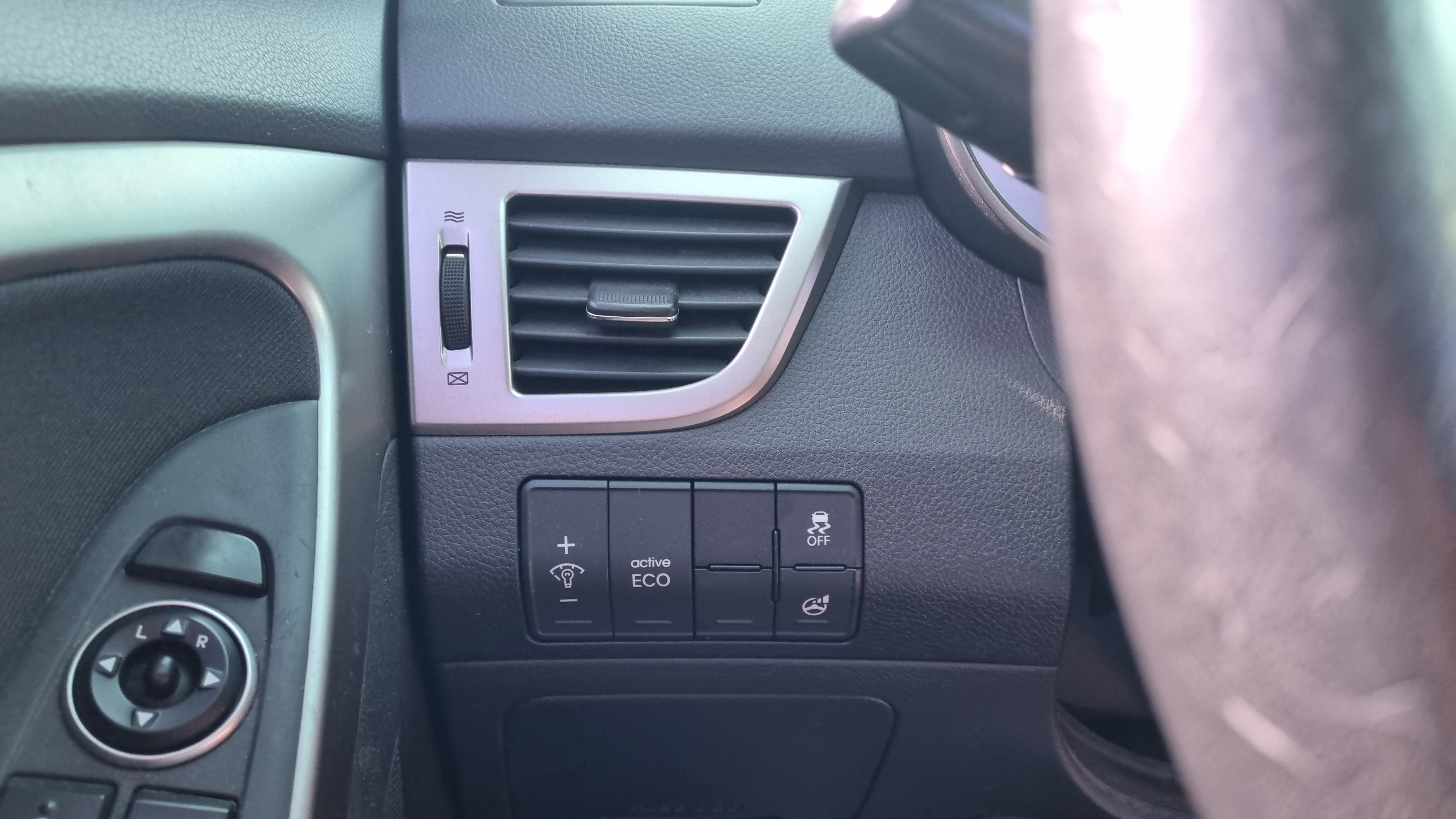 2012 HYUNDAI  NEW I30 1.6 VGT UNIQUE  - Thumbnail 6