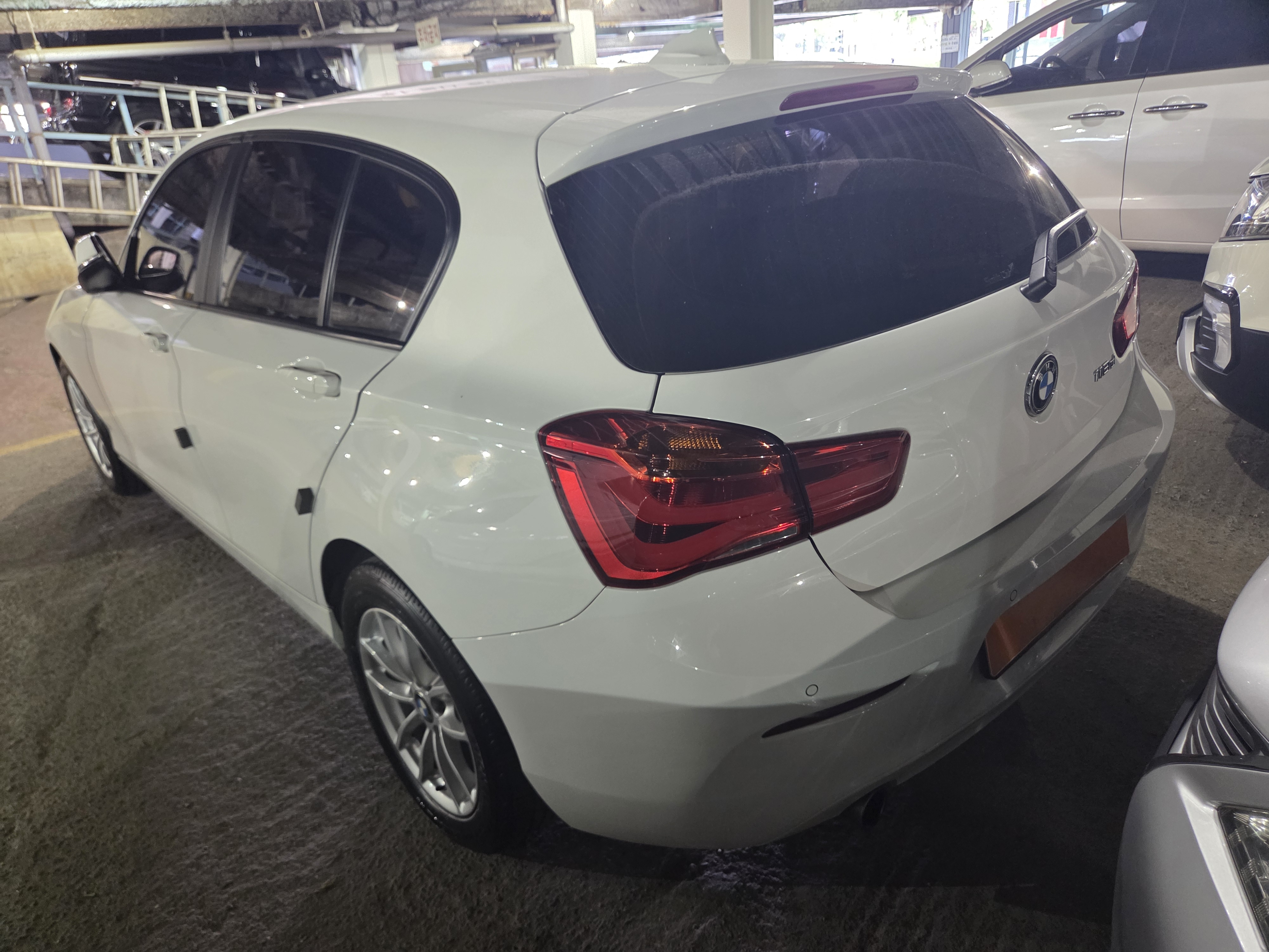 2016 BMW 118d (F20) 118d JOY 5 DOORS  - Thumbnail 2