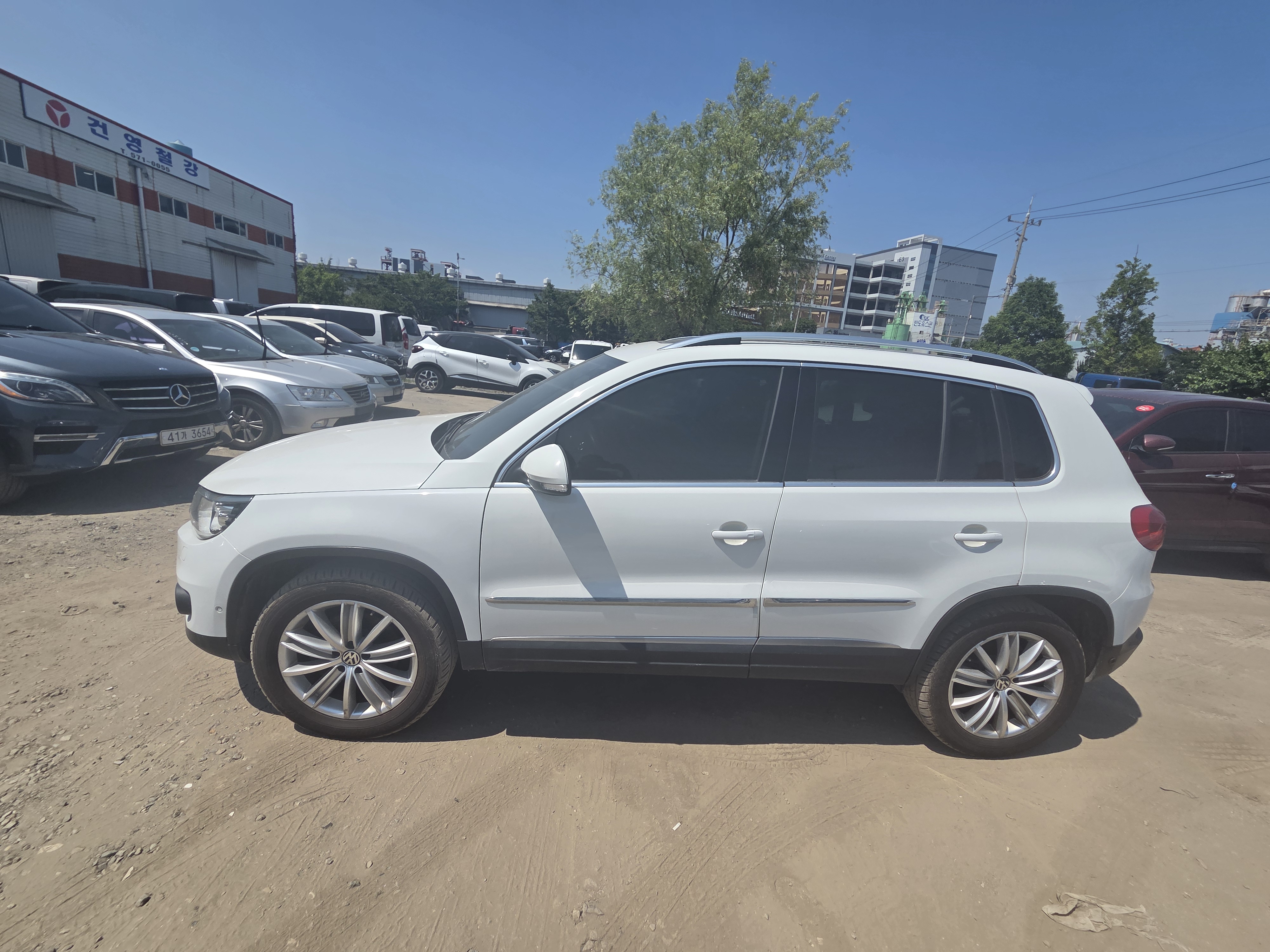 2016 VOLKSWAGEN  TIGUAN 2.0 TDI PREMIUM 5N  - Thumbnail 3
