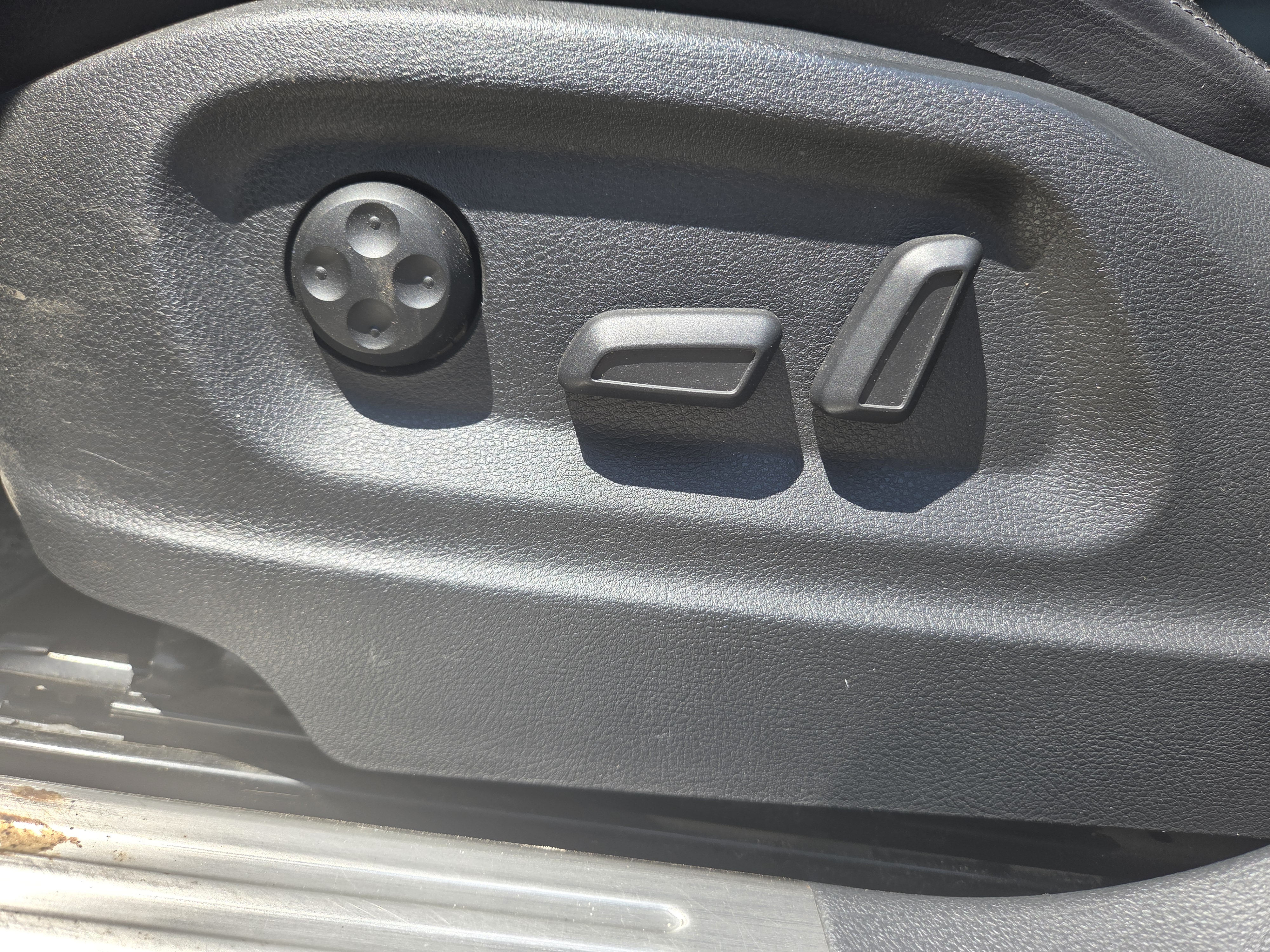 2016 VOLKSWAGEN  TIGUAN 2.0 TDI PREMIUM 5N  - Thumbnail 16