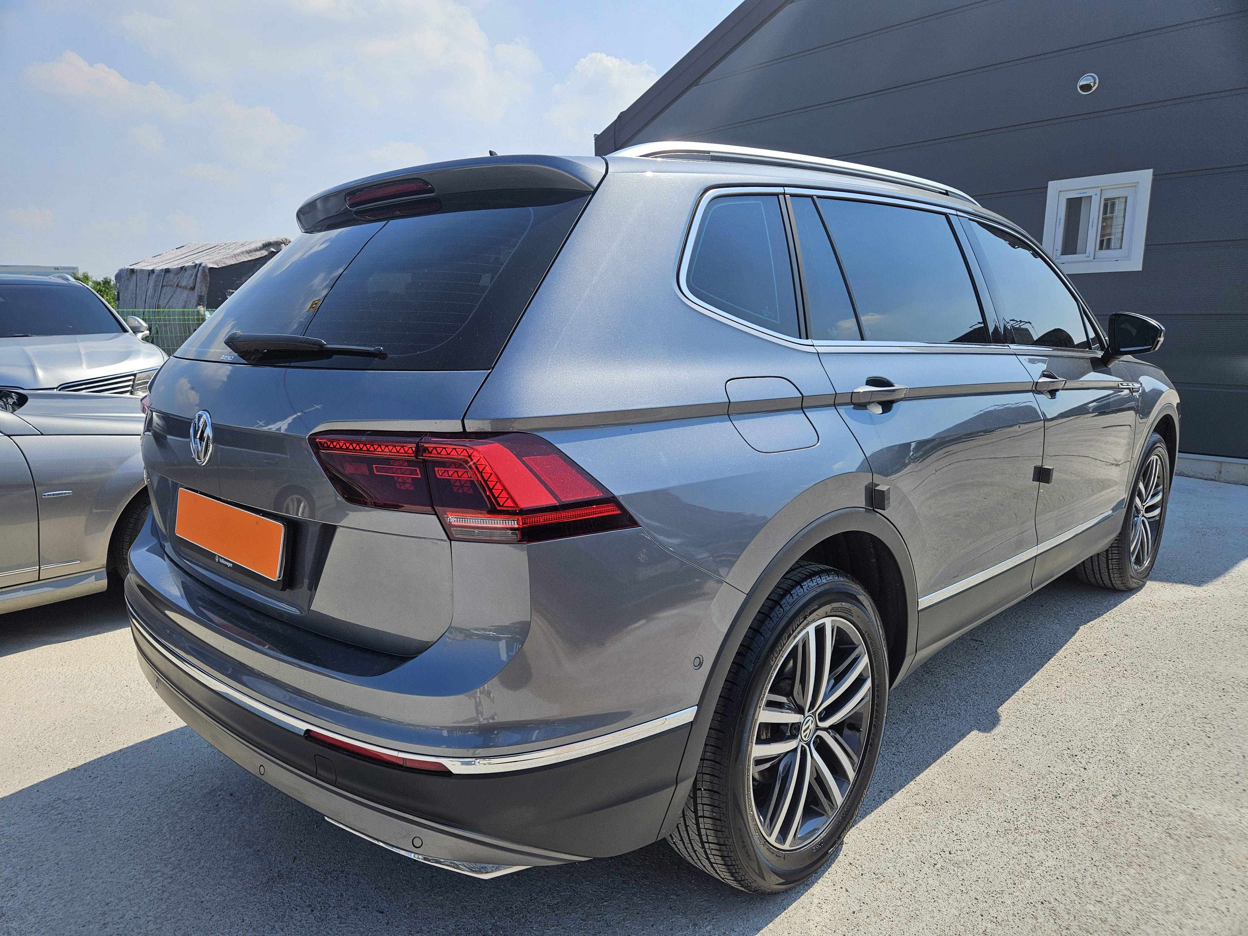 2021 VOLKSWAGEN  TIGUAN ALLSPACE 2.0 TDI PRESTIGE (7SEATS)  - Thumbnail 6