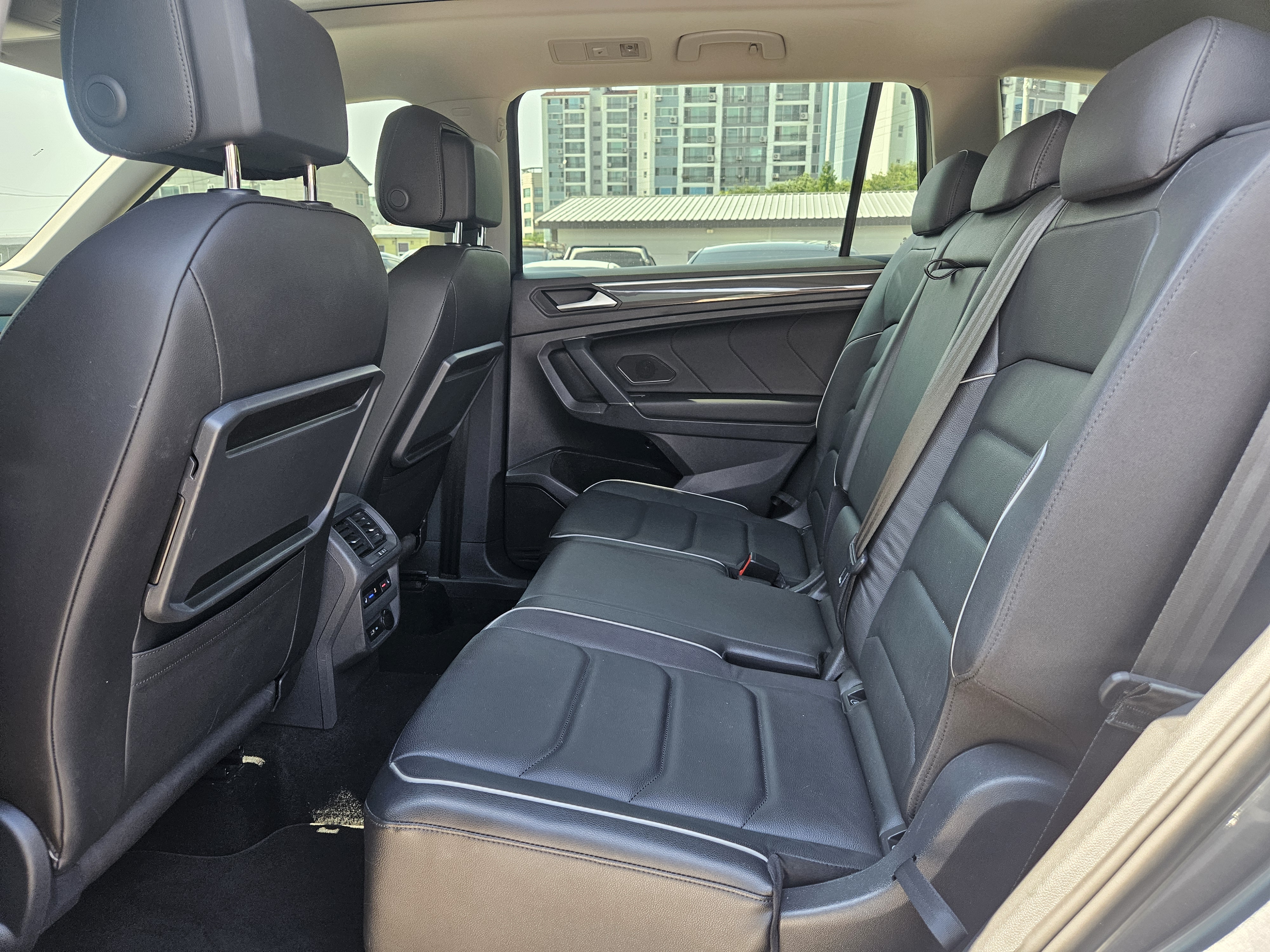 2021 VOLKSWAGEN  TIGUAN ALLSPACE 2.0 TDI PRESTIGE (7SEATS)  - Thumbnail 31