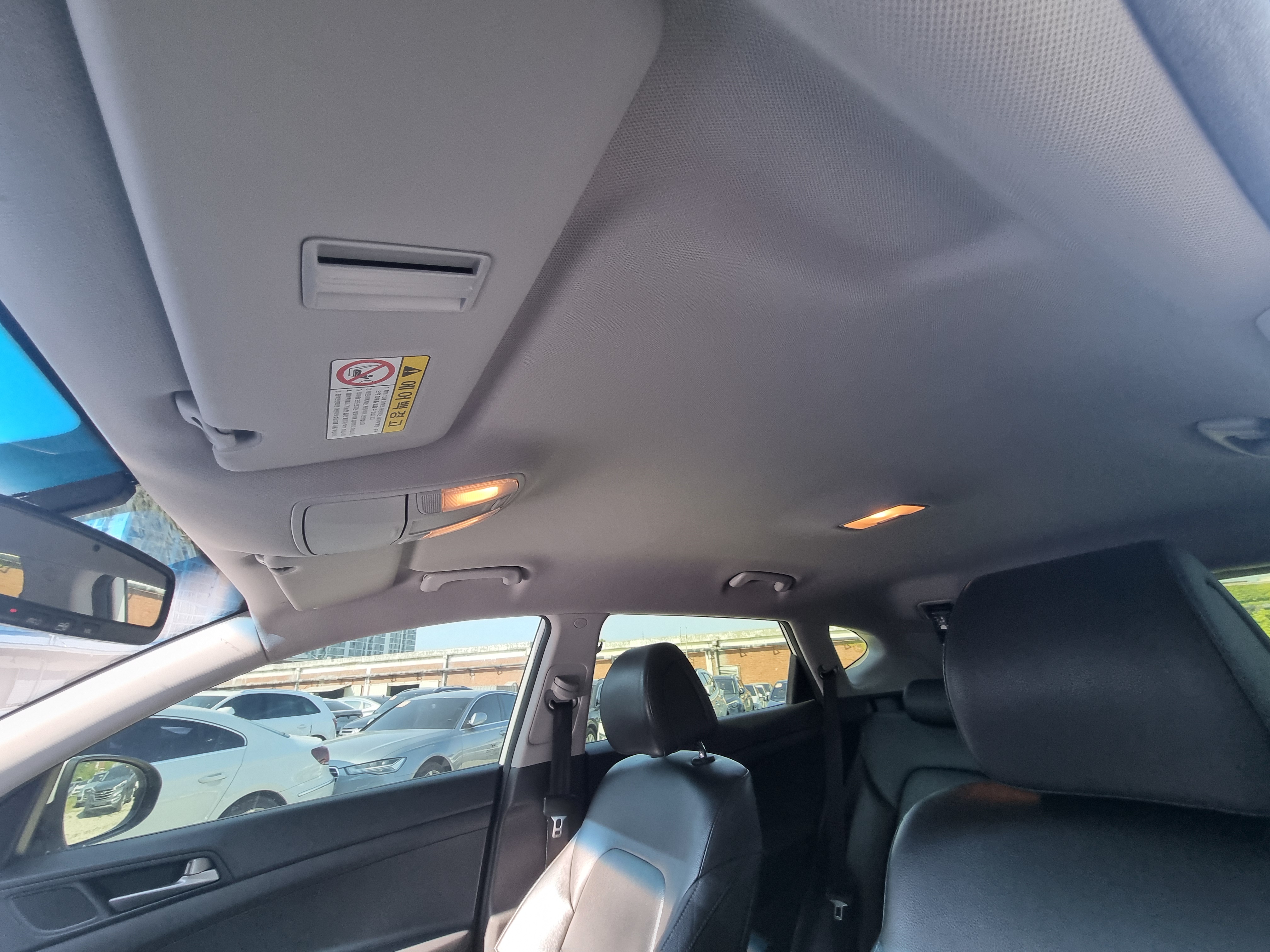 2018 HYUNDAI  ALL NEW TUCSON DIESEL 1.7 2WD SMART  - Thumbnail 31