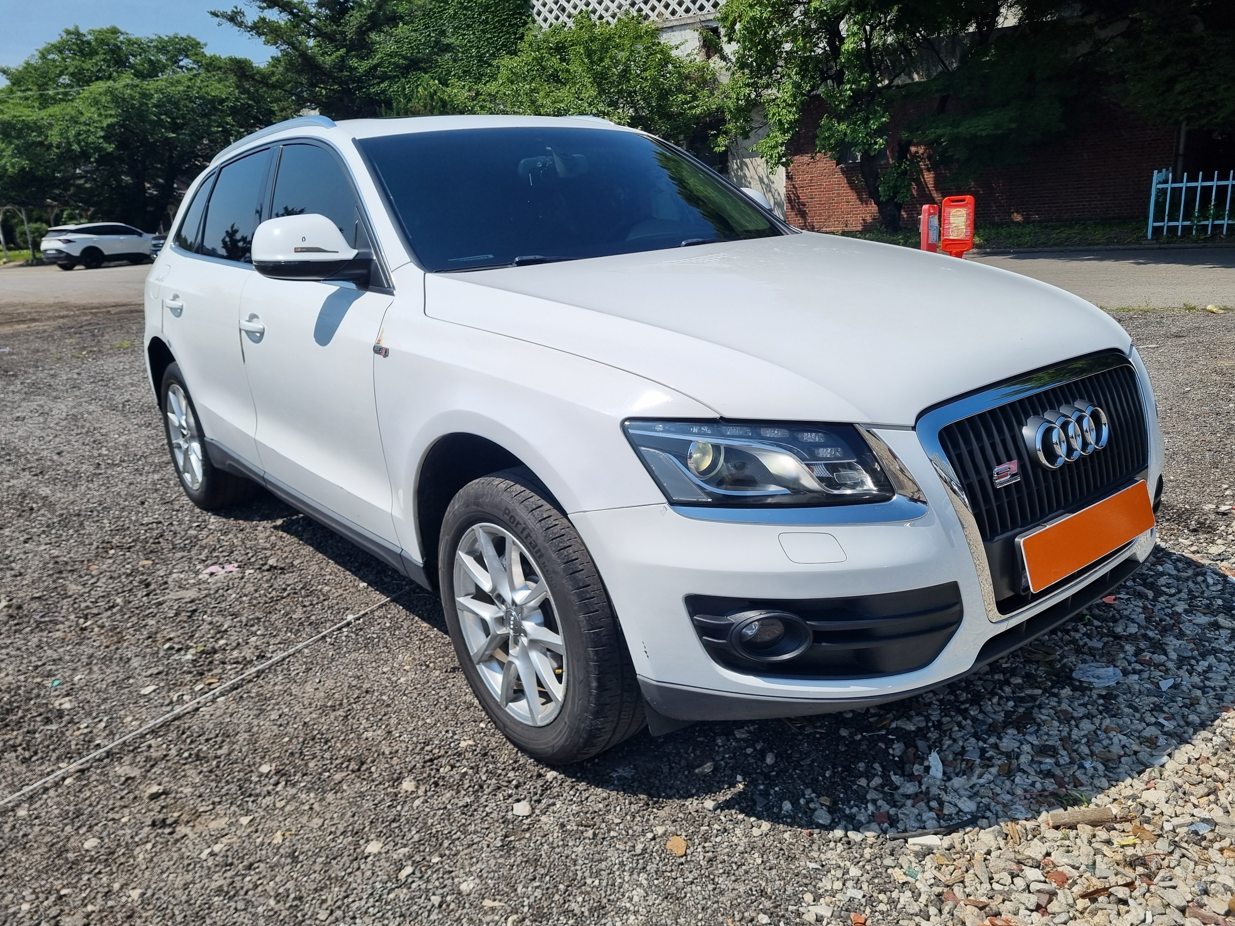 2011 AUDI  Q5 2.0 TDI QUATTRO  - Thumbnail 8