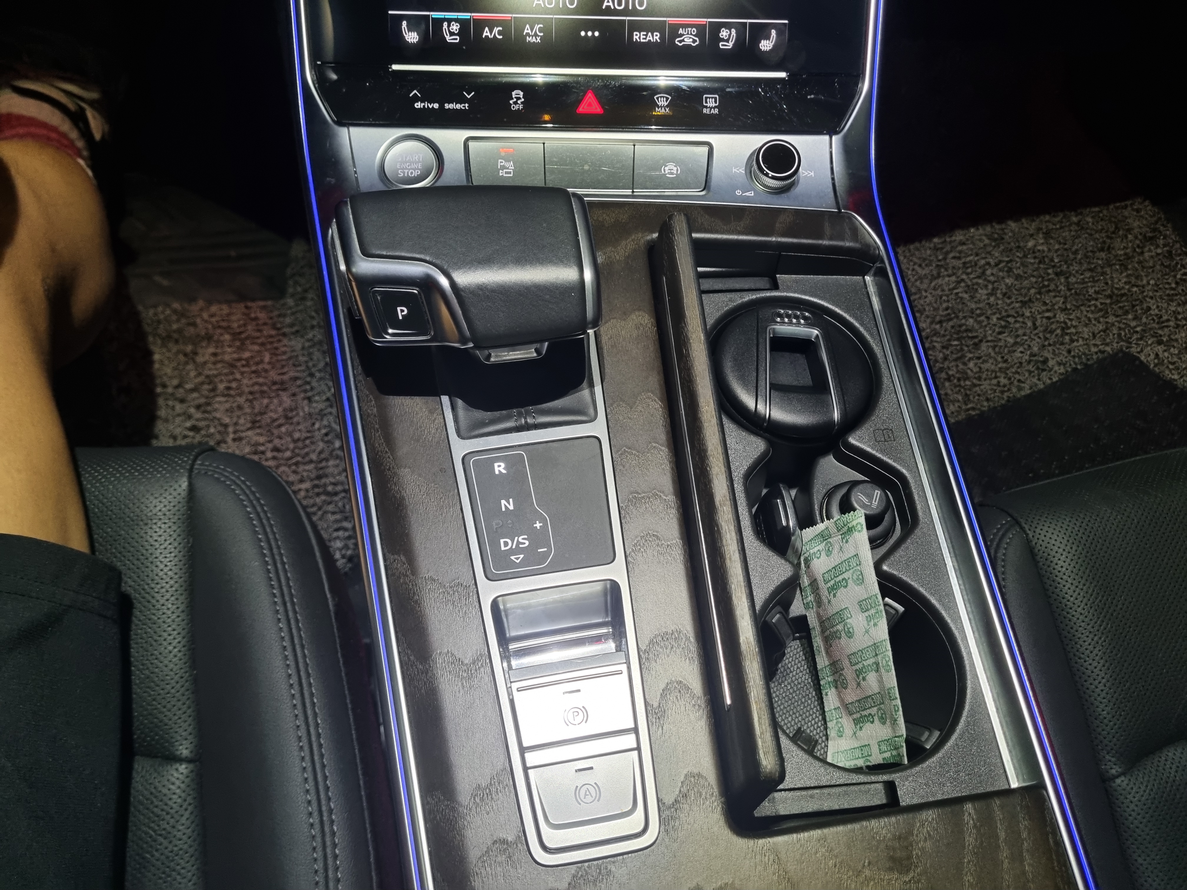 2020 AUDI  A6 (C8) 40TDI PREMIUM  - Thumbnail 21