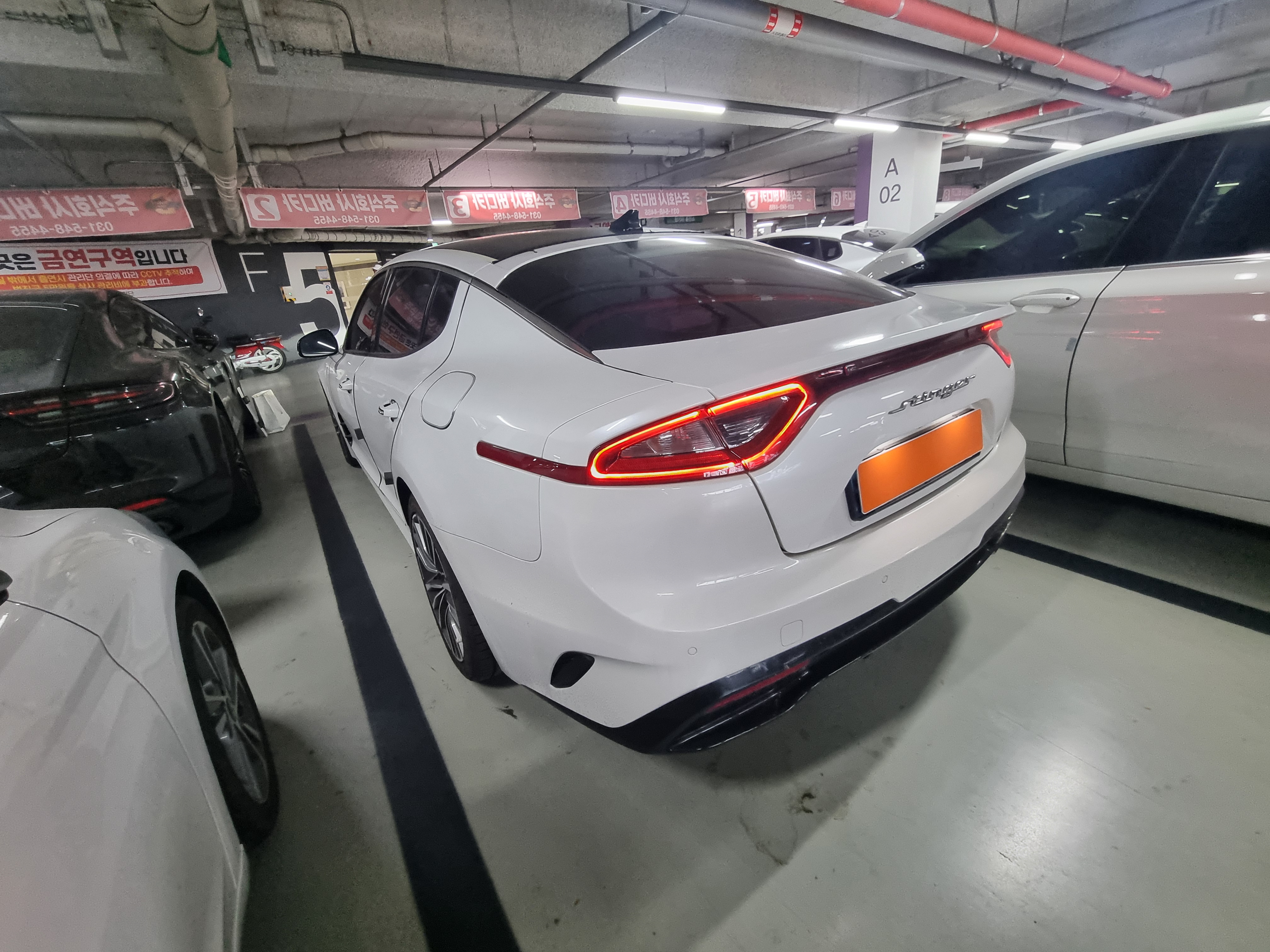 2017 KIA STINGER DIESEL 2.2 2WD PLATINUM - Thumbnail 4