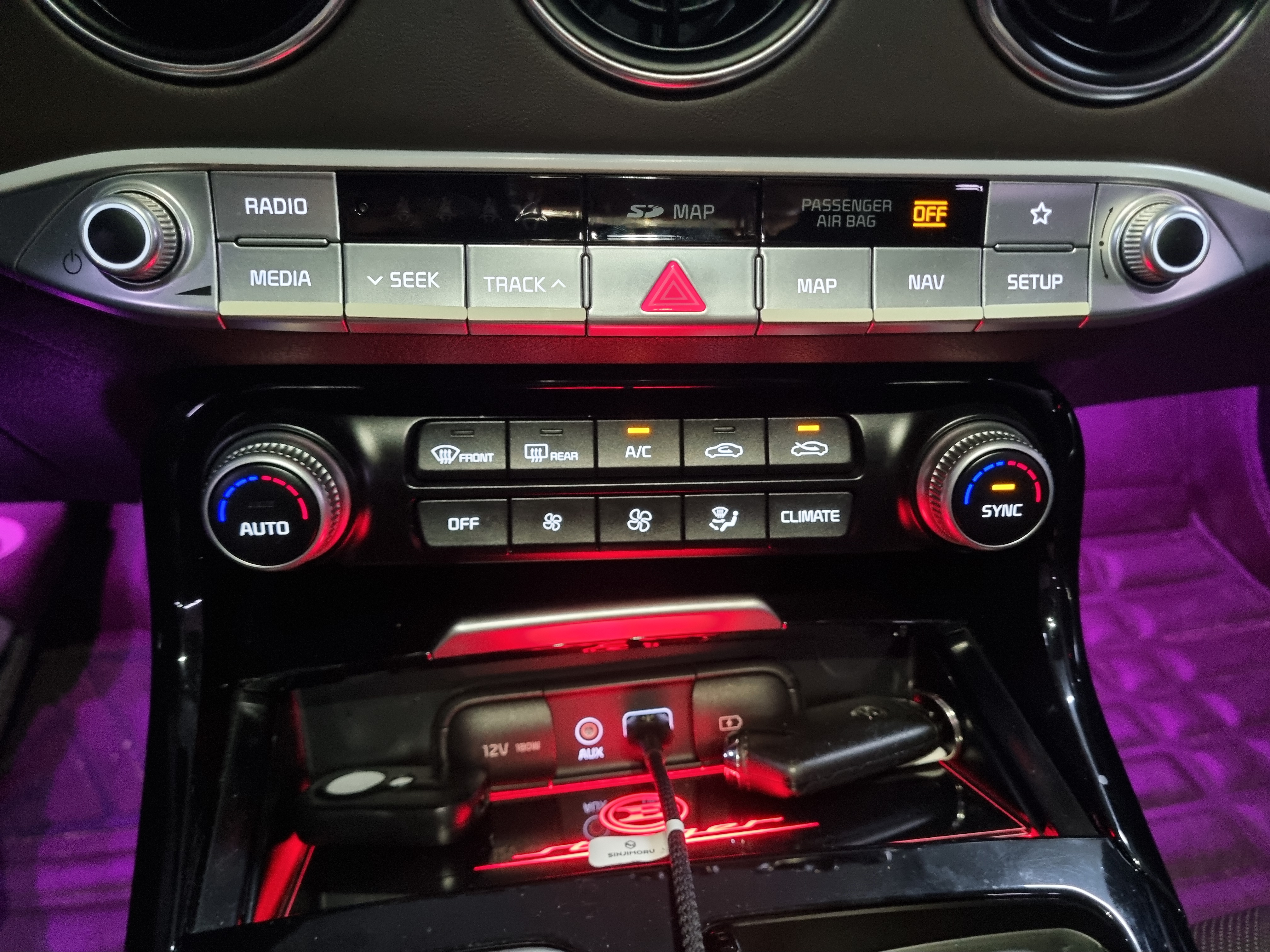 2017 KIA STINGER DIESEL 2.2 2WD PLATINUM - Thumbnail 25