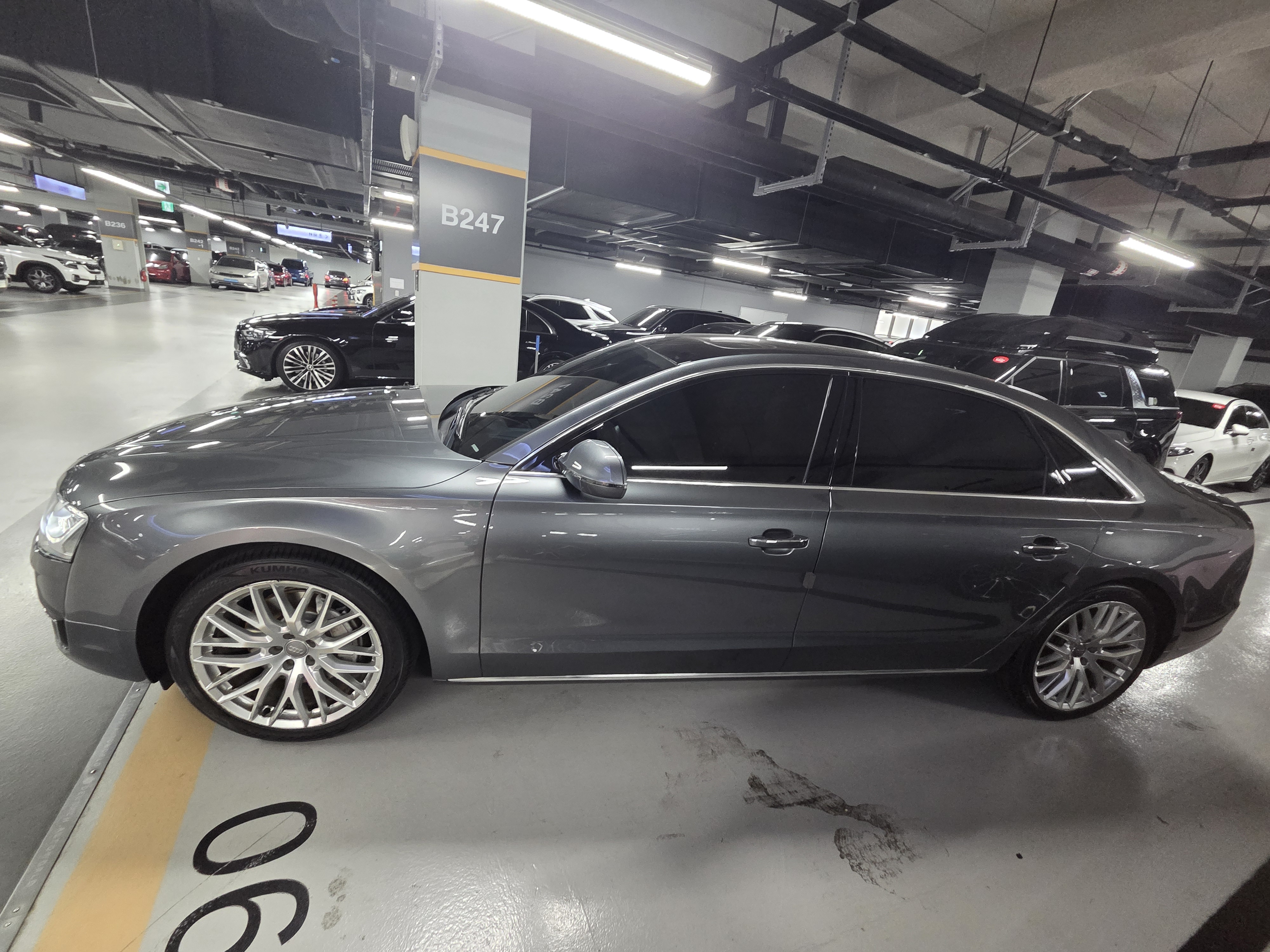 2016 AUDI A8 50 TDI QUATTRO DESIGN LWB D4  - Thumbnail 3