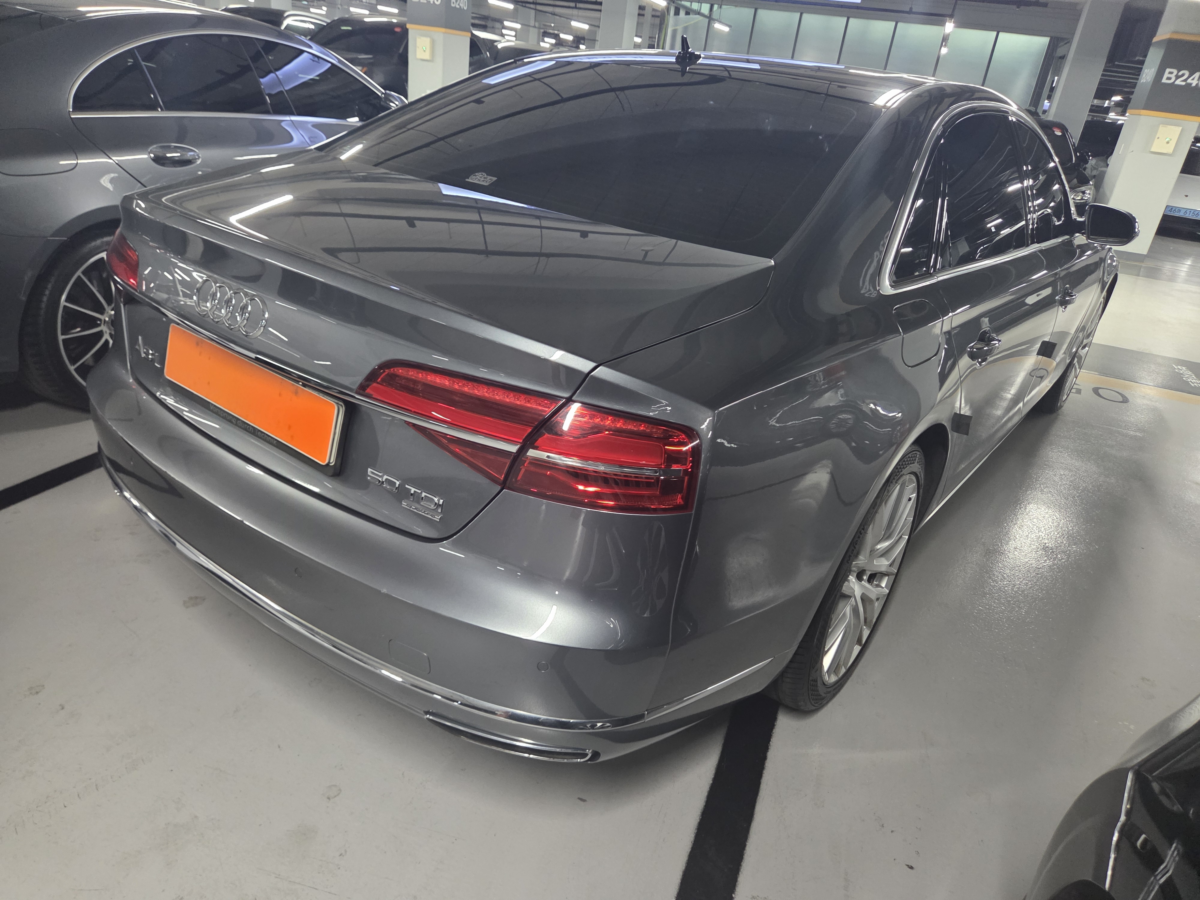2016 AUDI A8 50 TDI QUATTRO DESIGN LWB D4  - Thumbnail 6
