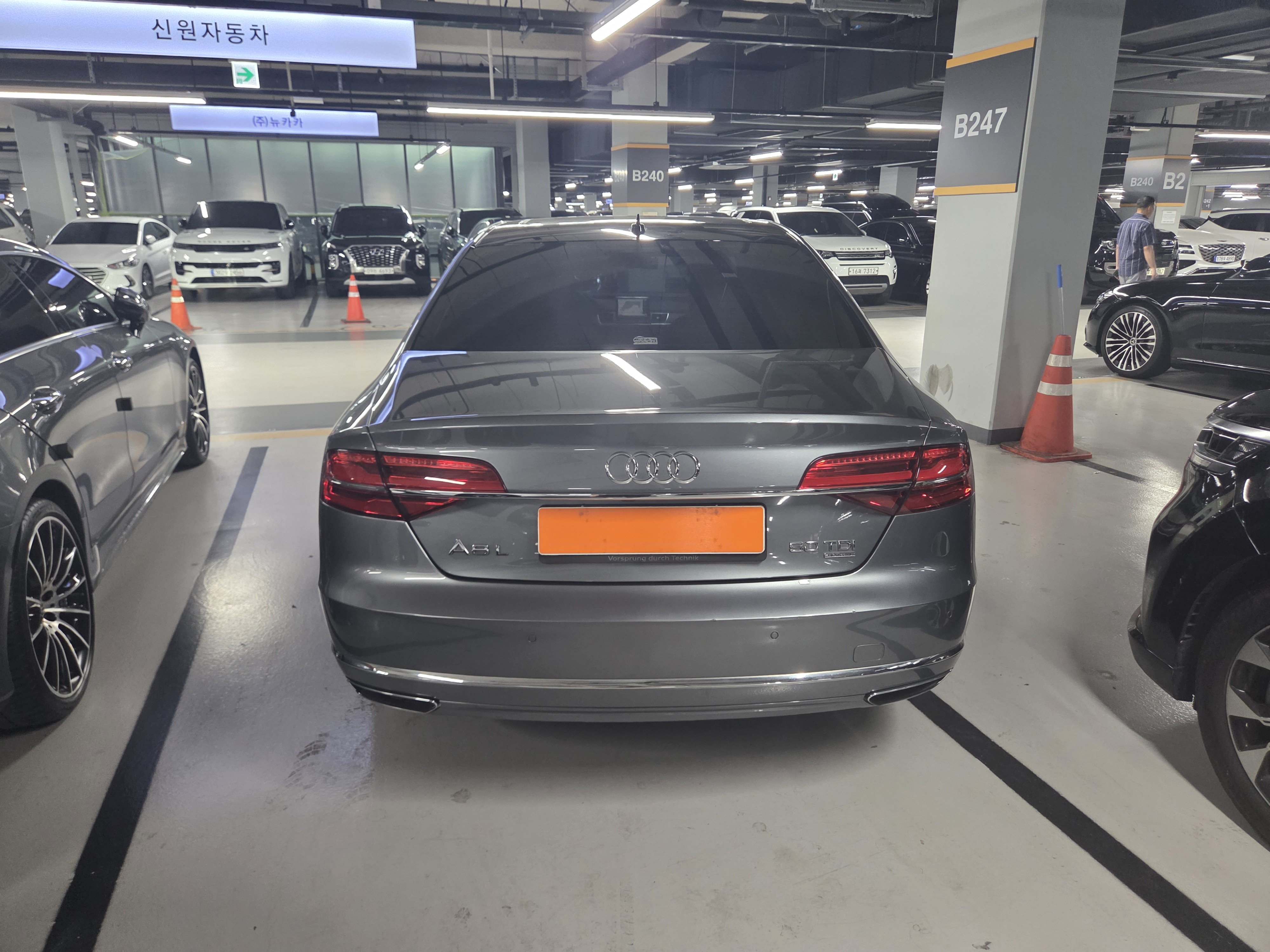 2016 AUDI A8 50 TDI QUATTRO DESIGN LWB D4  - Thumbnail 7