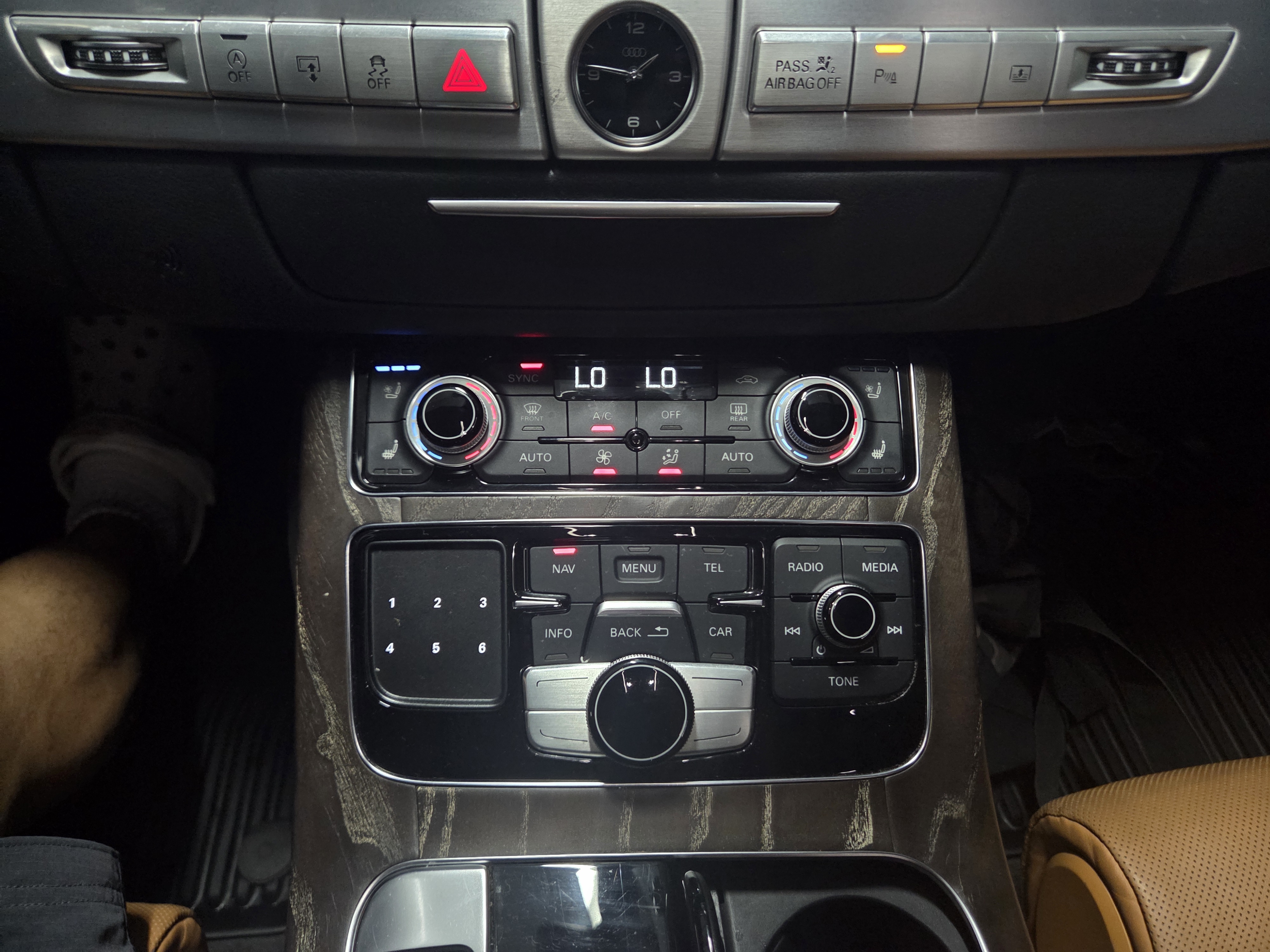 2016 AUDI A8 50 TDI QUATTRO DESIGN LWB D4  - Thumbnail 15