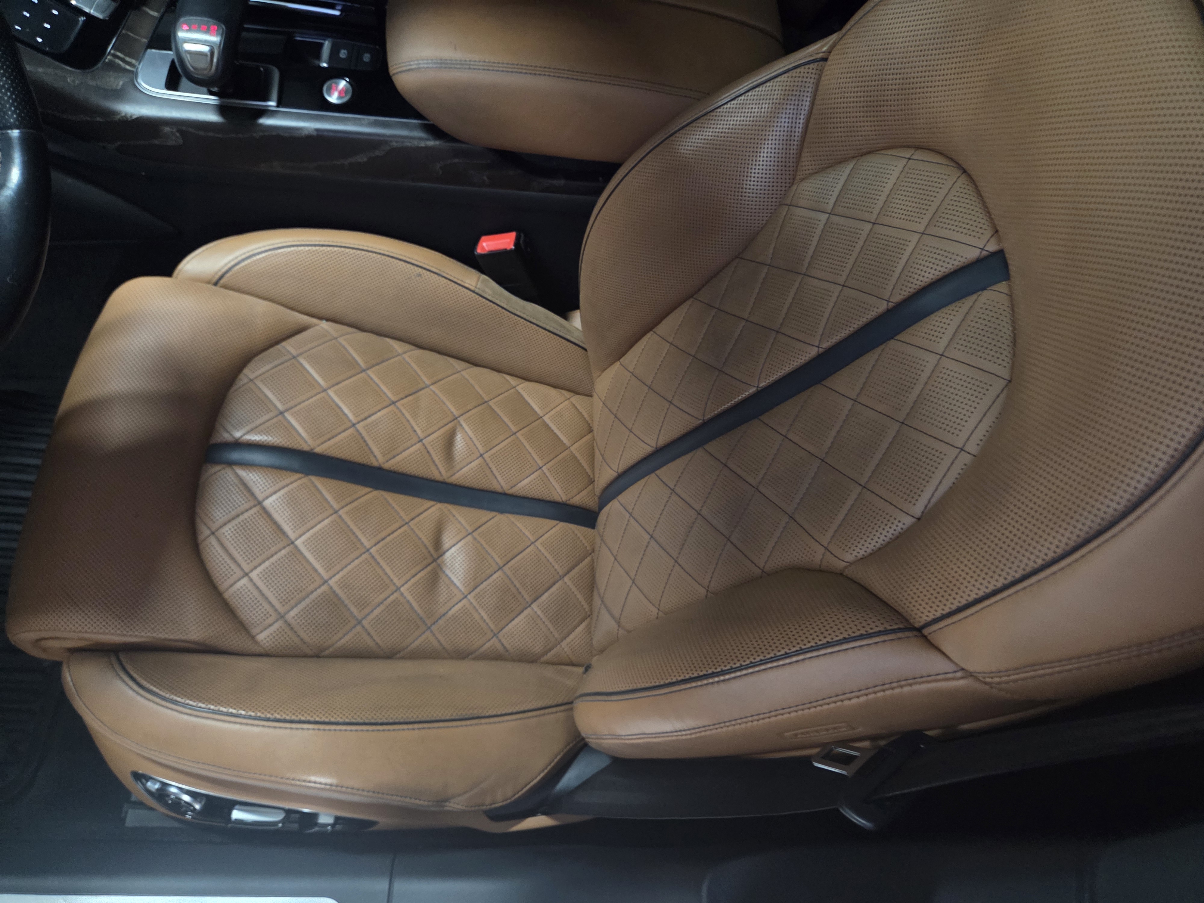 2016 AUDI A8 50 TDI QUATTRO DESIGN LWB D4  - Thumbnail 19