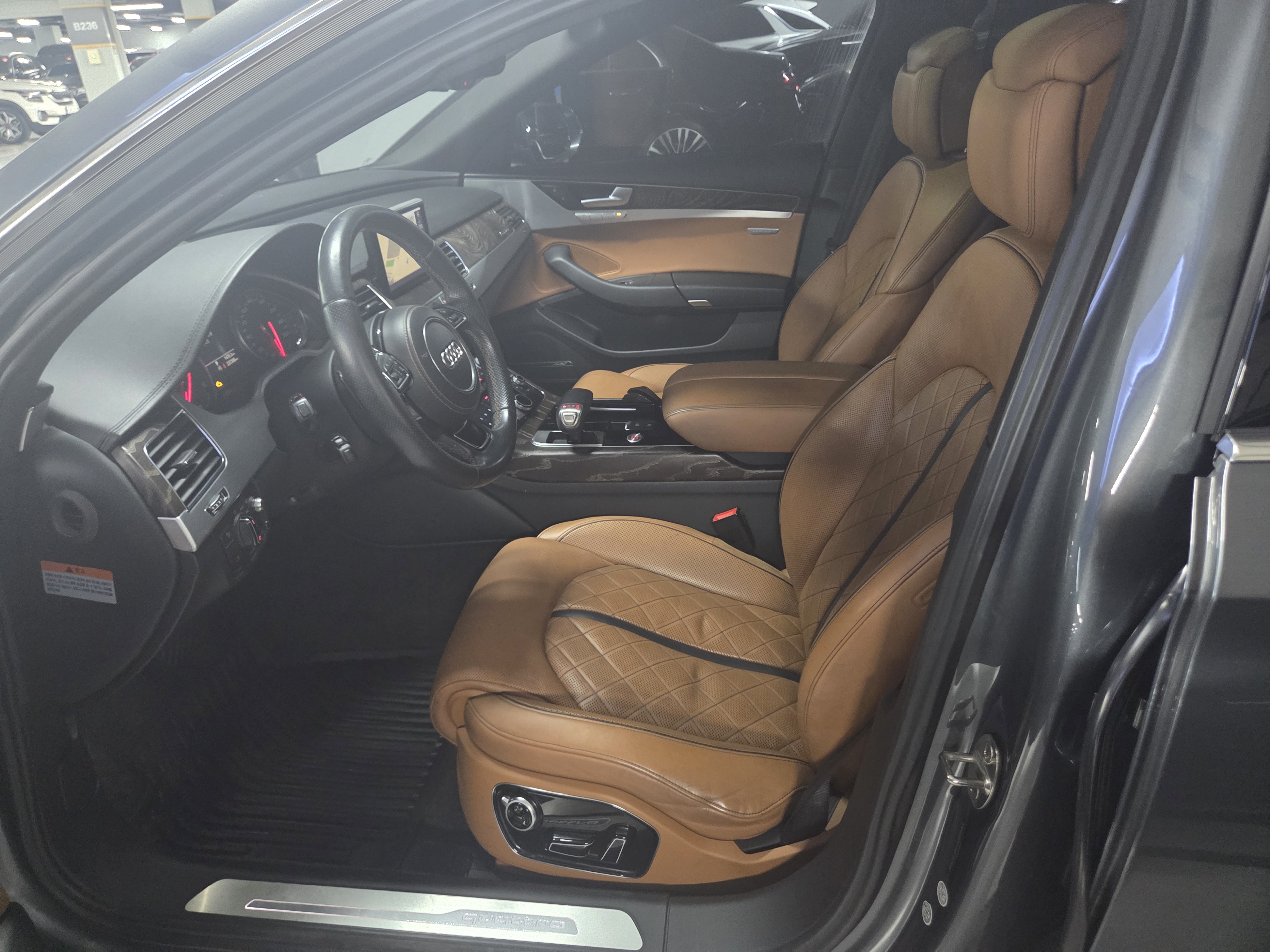 2016 AUDI A8 50 TDI QUATTRO DESIGN LWB D4  - Thumbnail 20