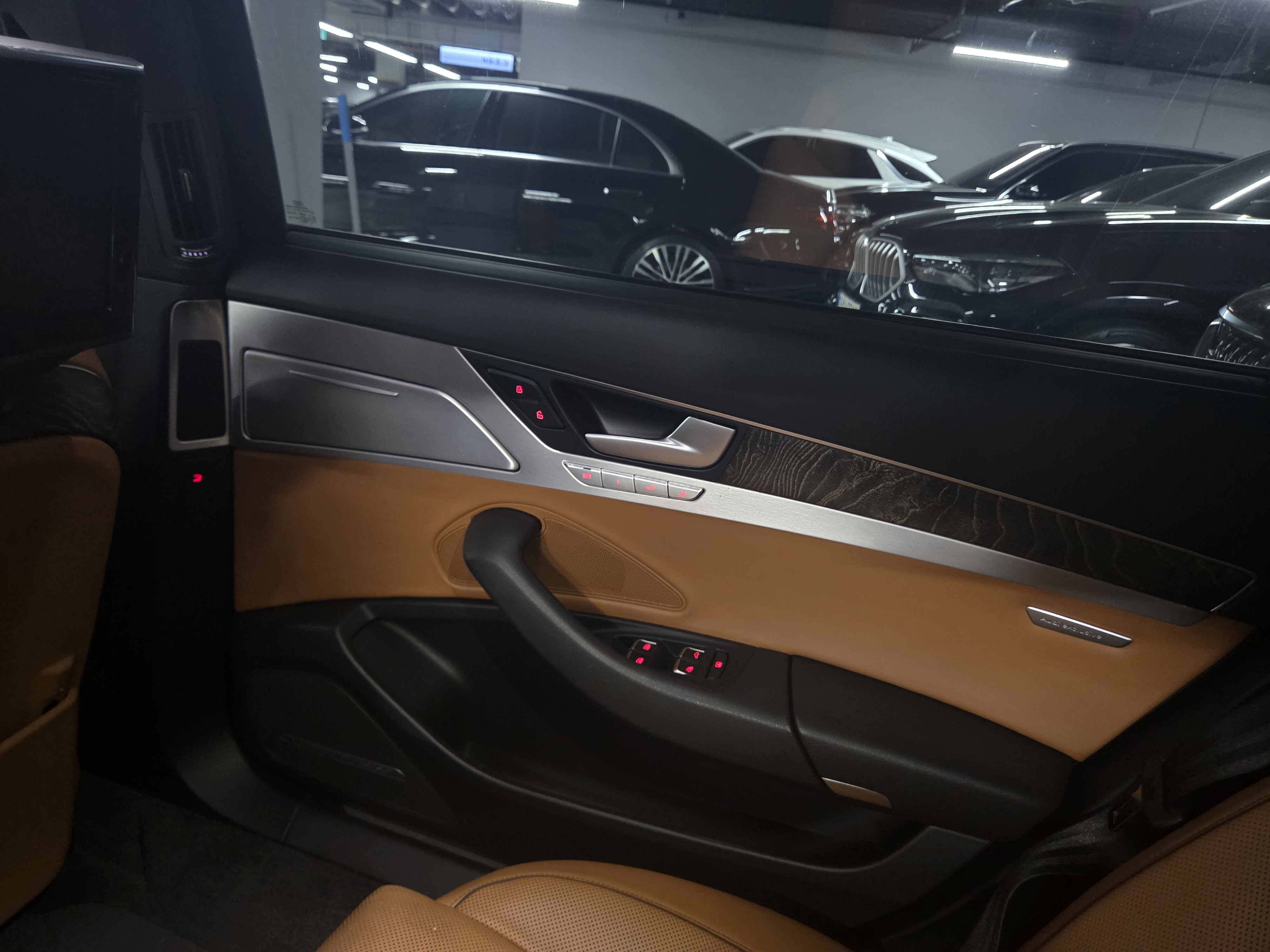 2016 AUDI A8 50 TDI QUATTRO DESIGN LWB D4  - Thumbnail 24