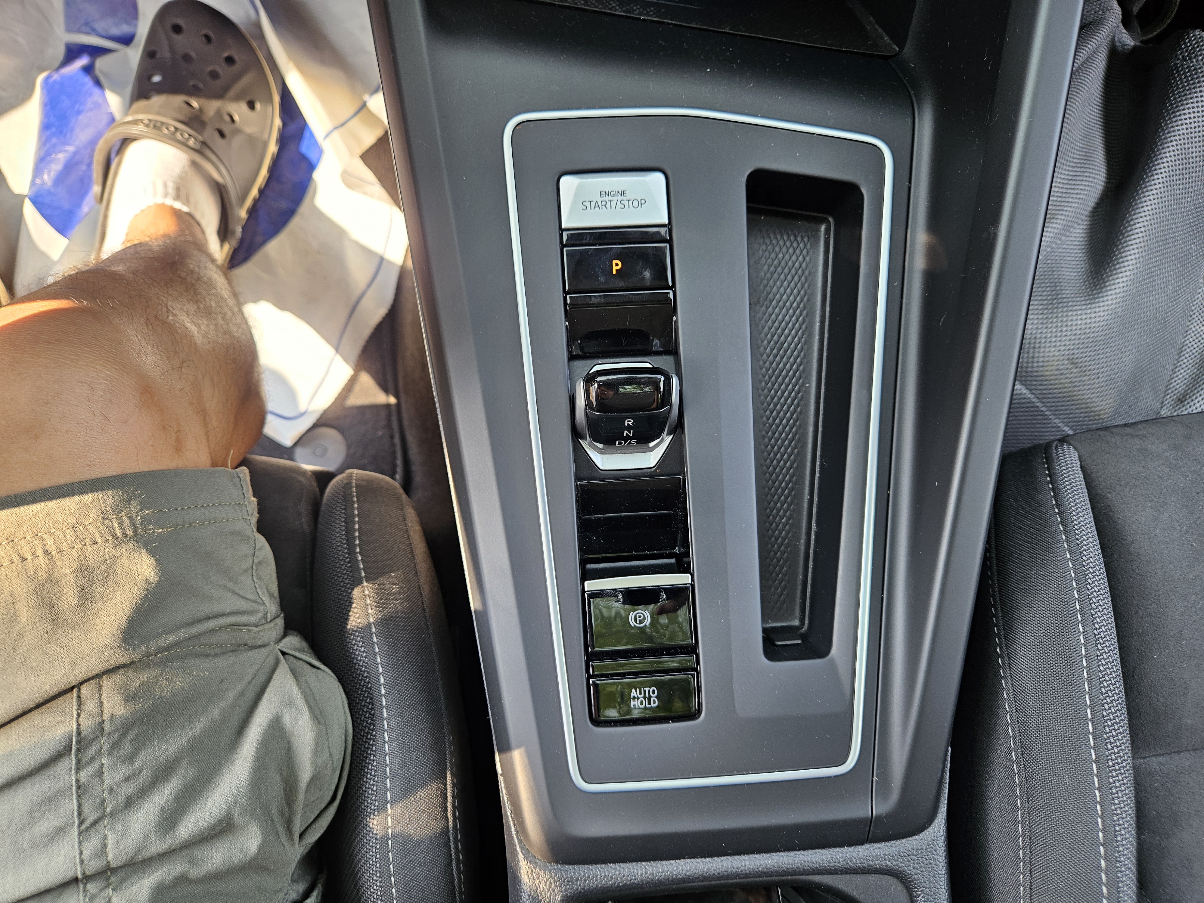 2022 VOLKSWAGEN GOLF8 2.0 TDI PRESTIGE  - Thumbnail 22