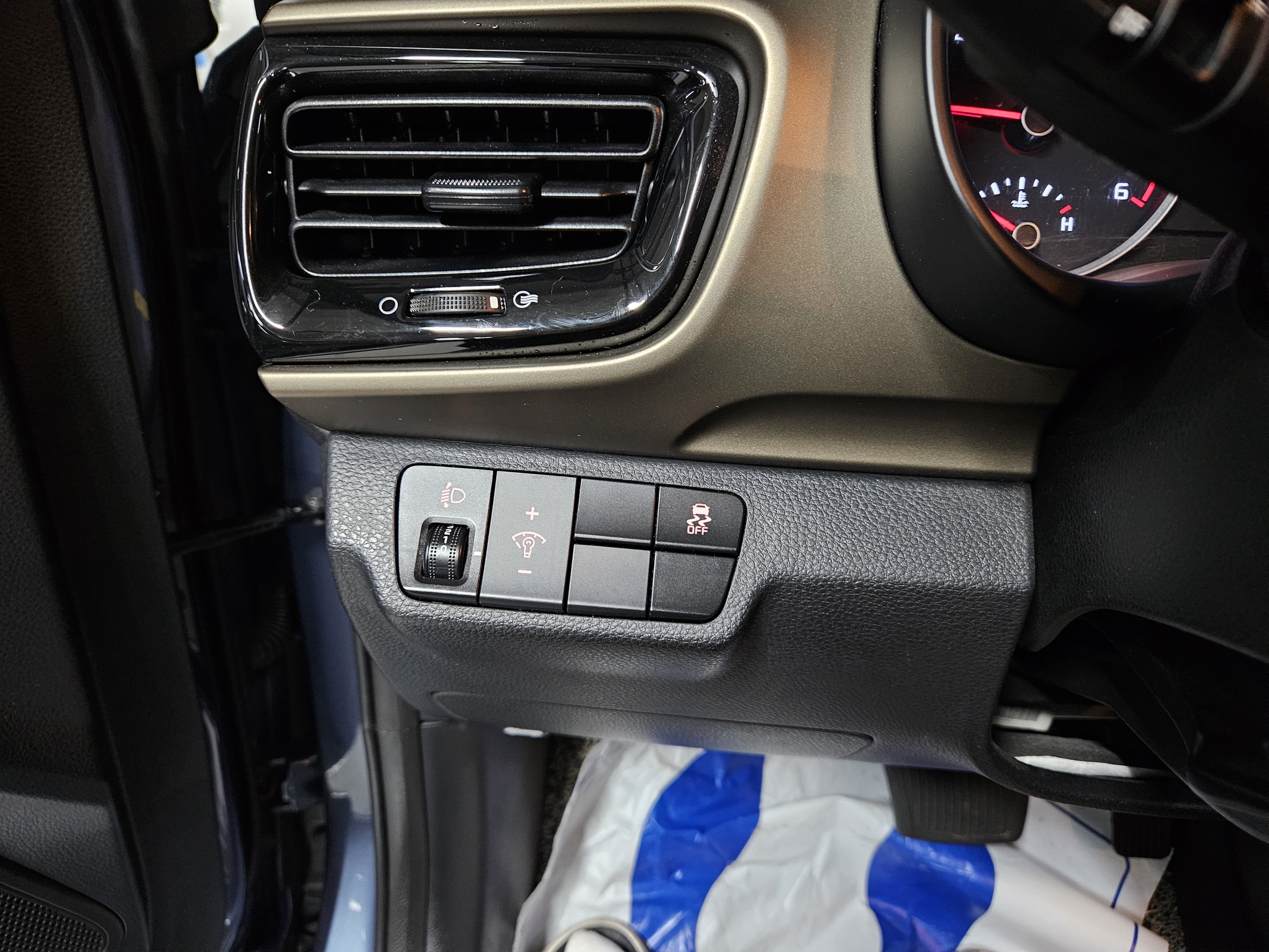 2018 KIA STONIC DIESEL 1.6 TRENDY - Thumbnail 25