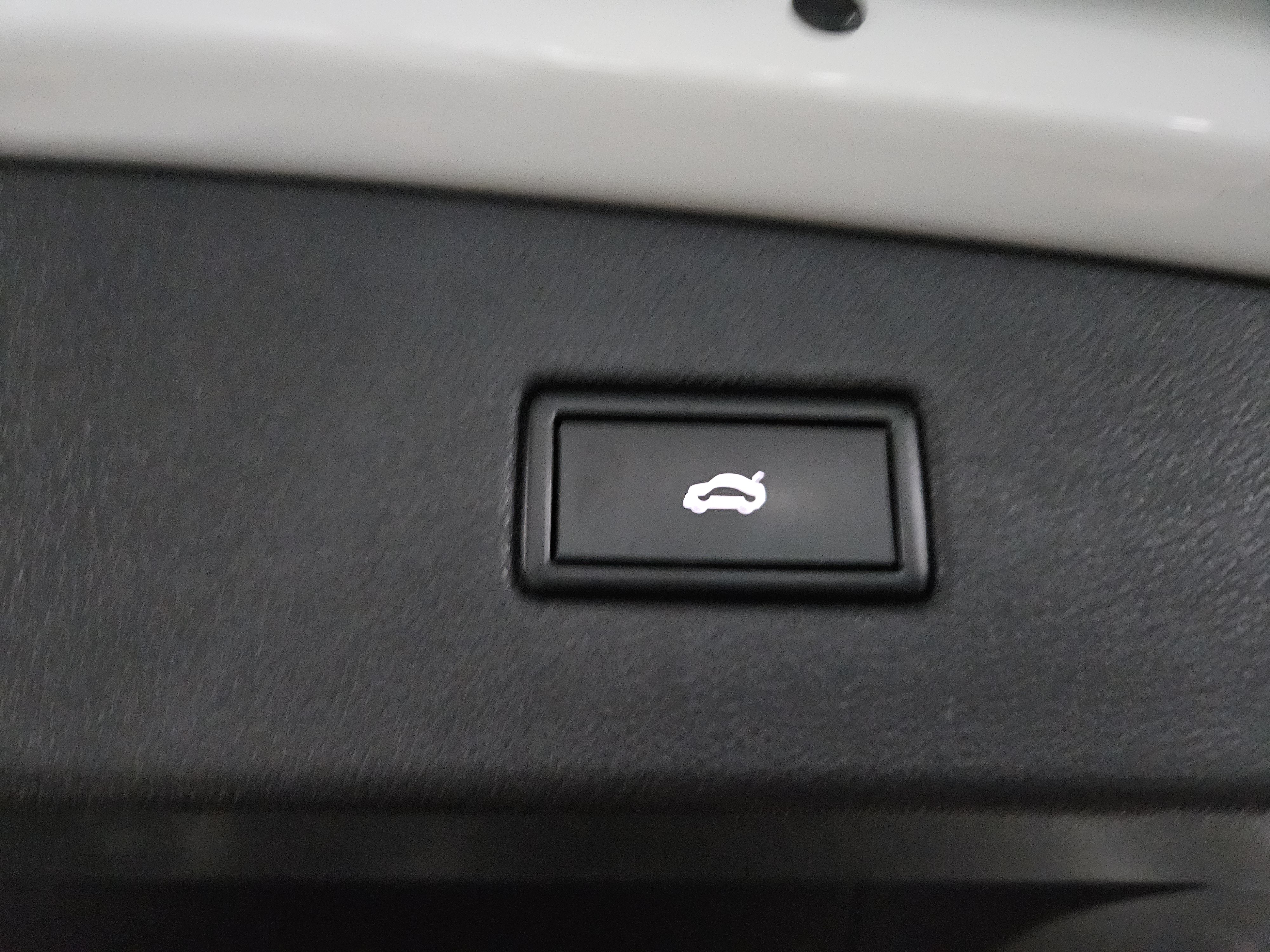 2018 VOLKSWAGEN TIGUAN (2ND GEN) 2.0 TDI - Thumbnail 9