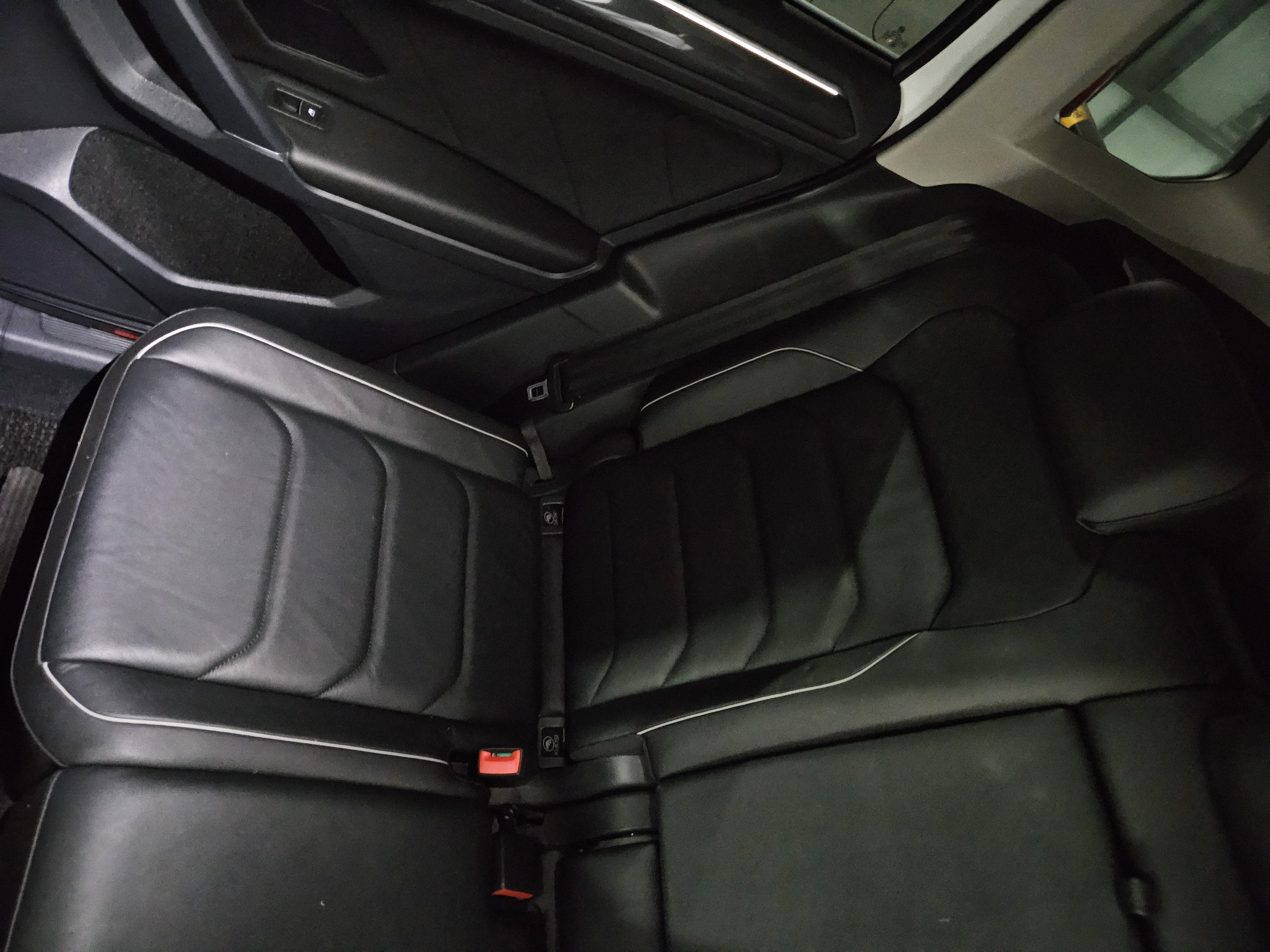 2018 VOLKSWAGEN TIGUAN (2ND GEN) 2.0 TDI - Thumbnail 30