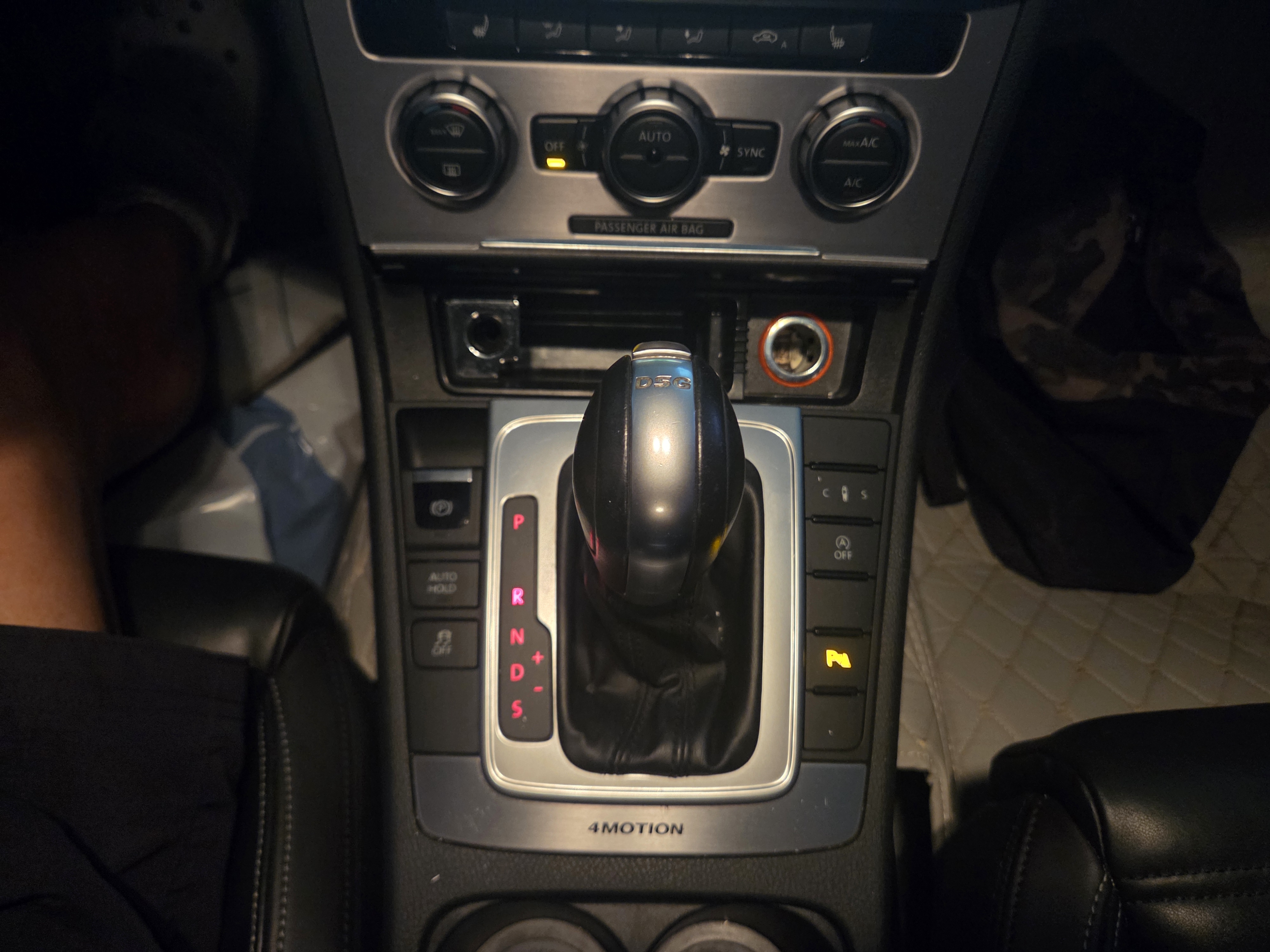 2015 VOLKSWAGEN NEW CC 2.0 TDI BLUEMOTION 4MOTION - Thumbnail 23