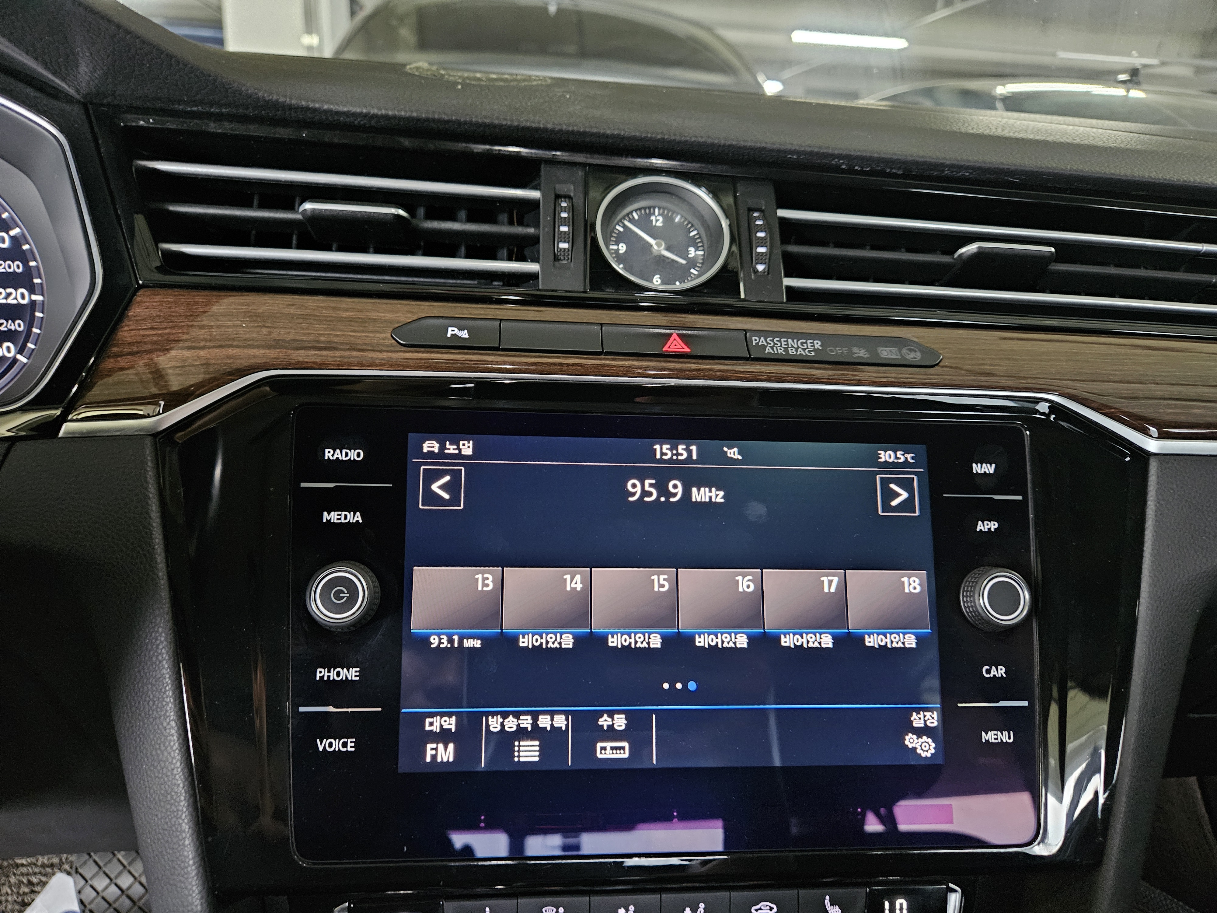 2018 VOLKSWAGEN PASSAT GT (B8) 2.0 TDI PRESTIGE - Thumbnail 18