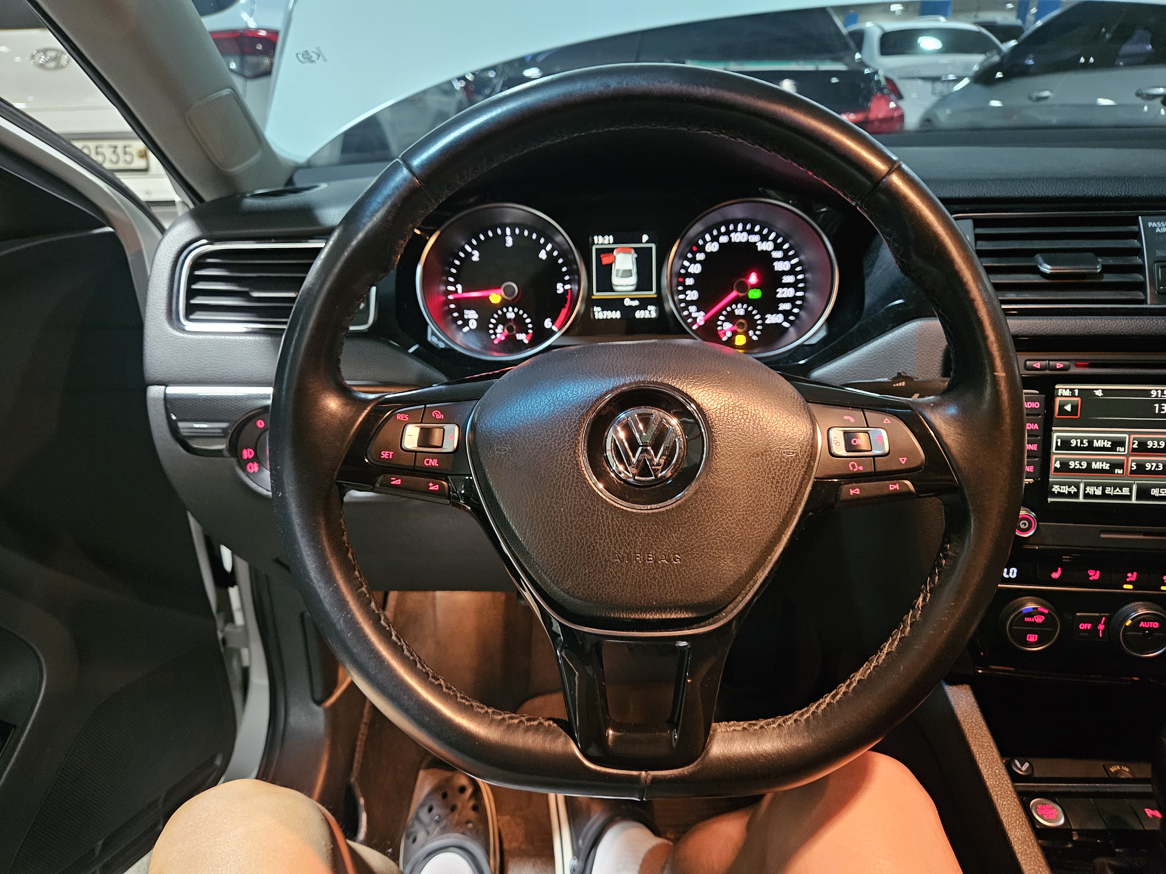 2015 VOLKSWAGEN NEW JETTA 2.0 TDI BLUEMOTION PREMIUM - Thumbnail 24
