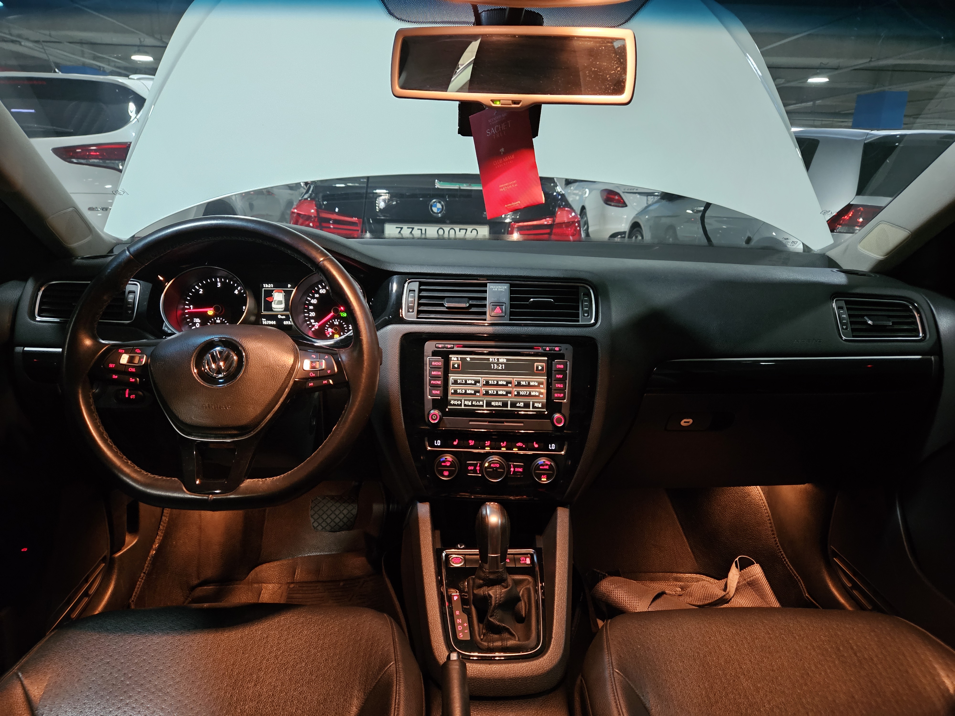 2015 VOLKSWAGEN NEW JETTA 2.0 TDI BLUEMOTION PREMIUM - Thumbnail 33