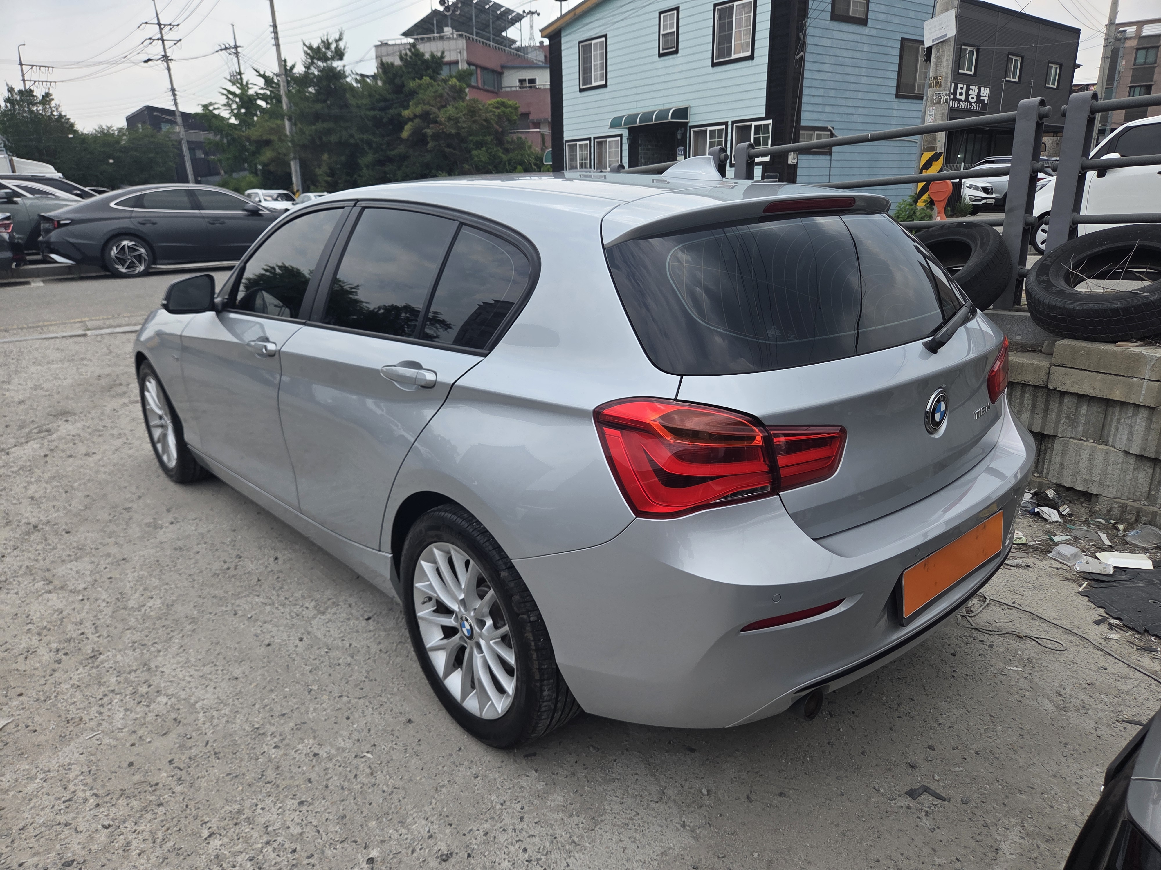 2016 BMW 1 SERIES (F20) 118D SPORT - Thumbnail 2