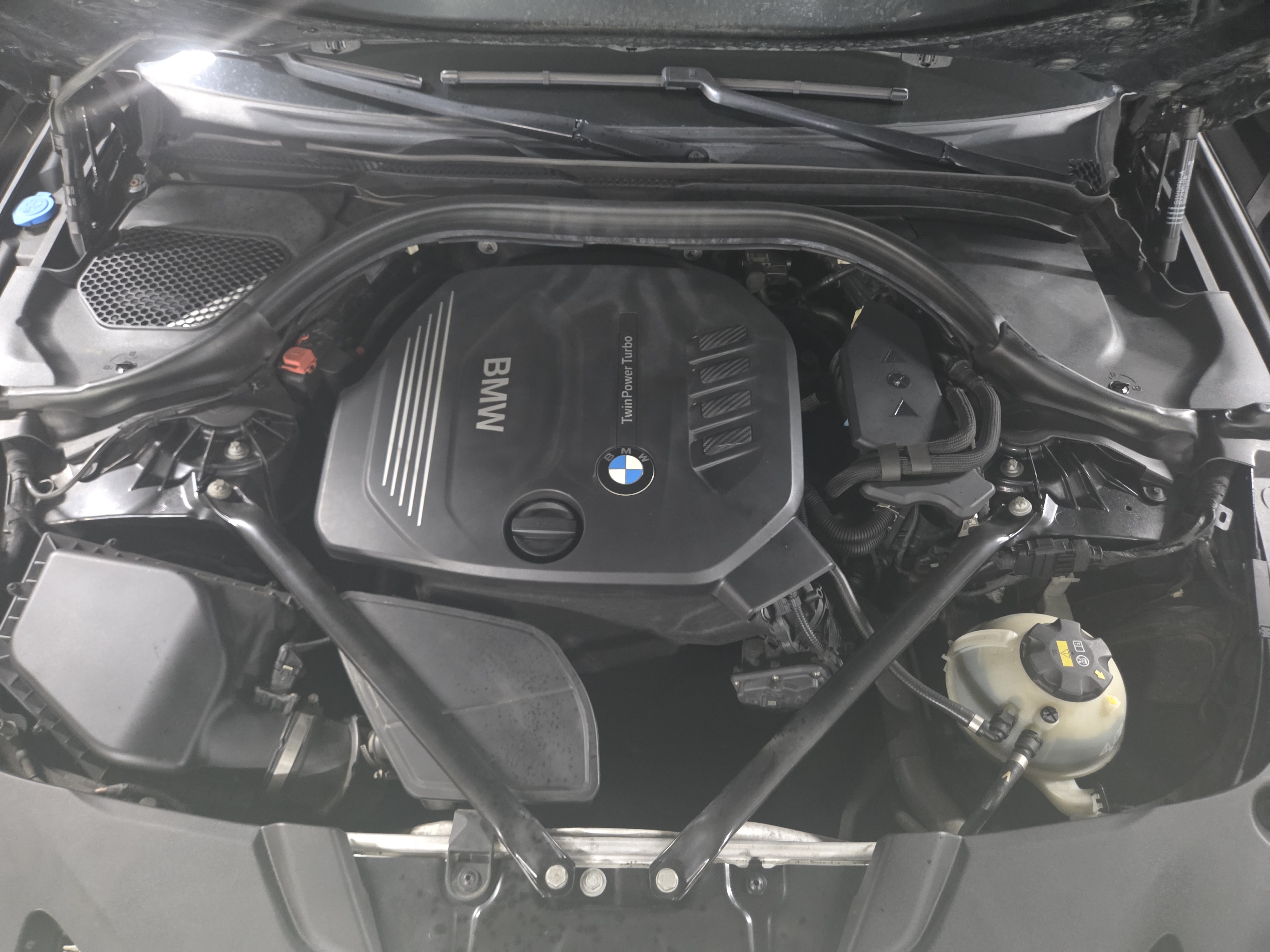 2017 BMW 5 SERIES (G30) 520D M SPORT PLUS - Thumbnail 36