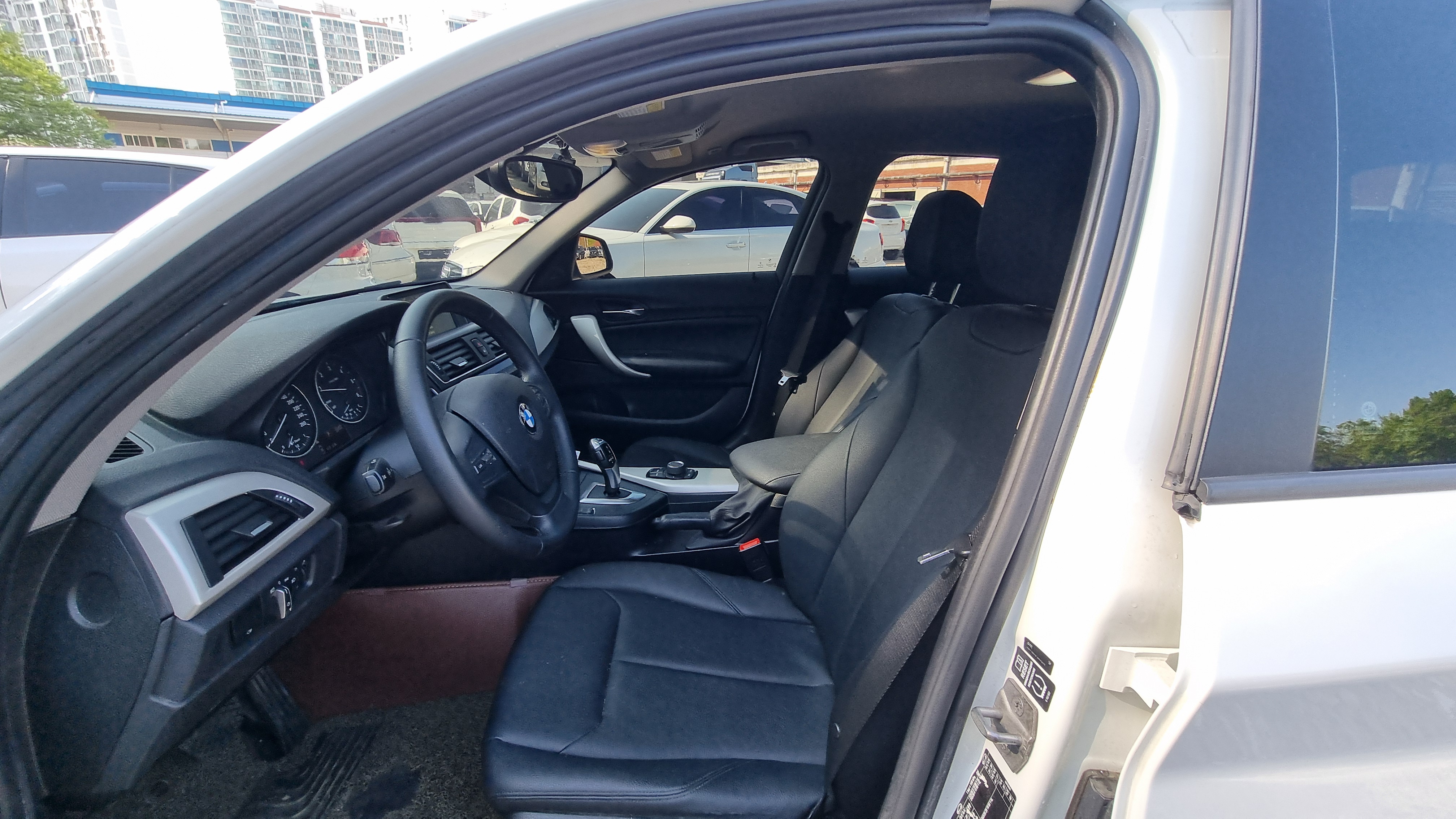 2016 BMW 1 Series (F20) 118d Sport - Thumbnail 14