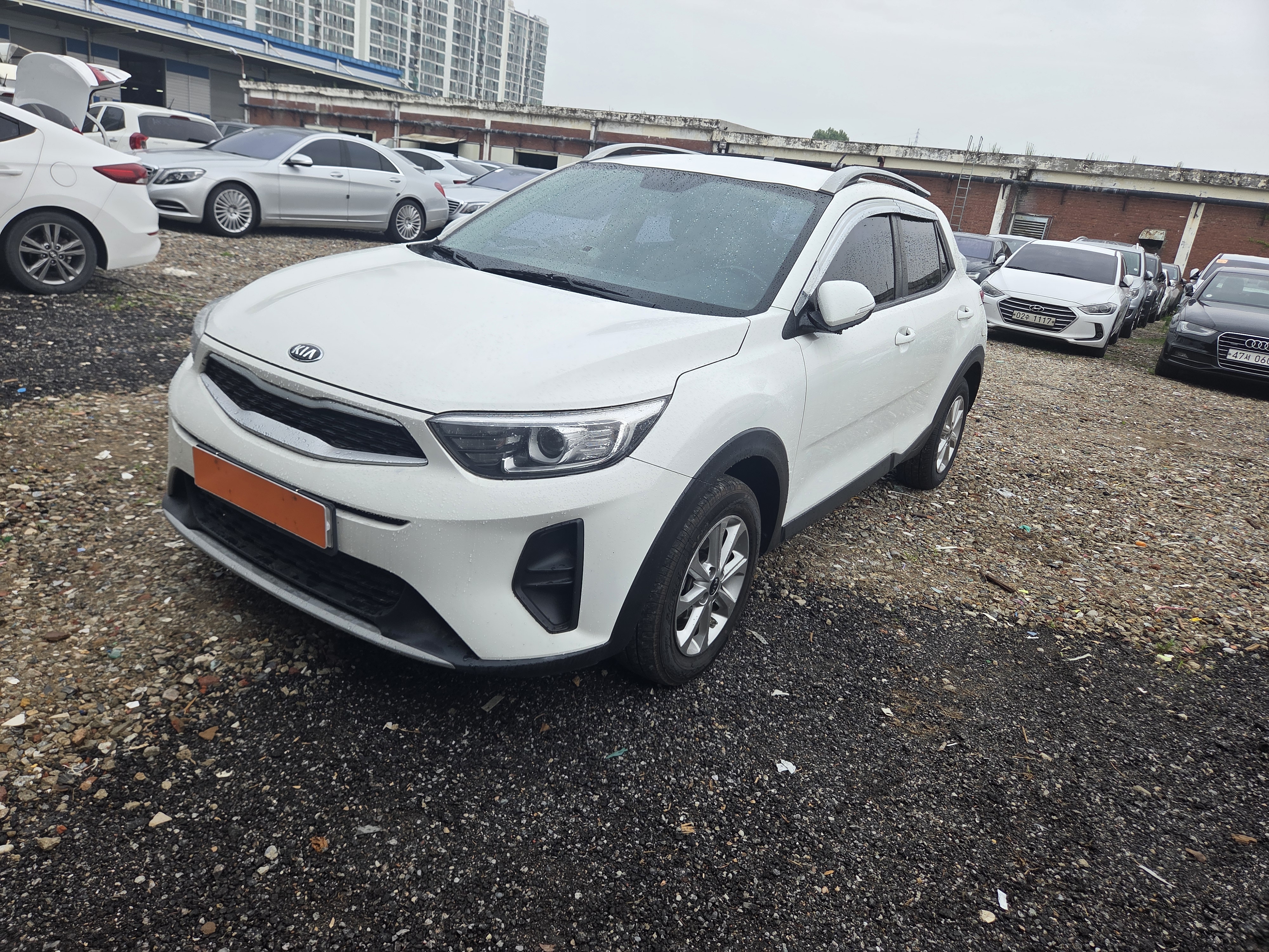 2018 KIA STONIC DIESEL 1.6 DELUXE - Thumbnail 2