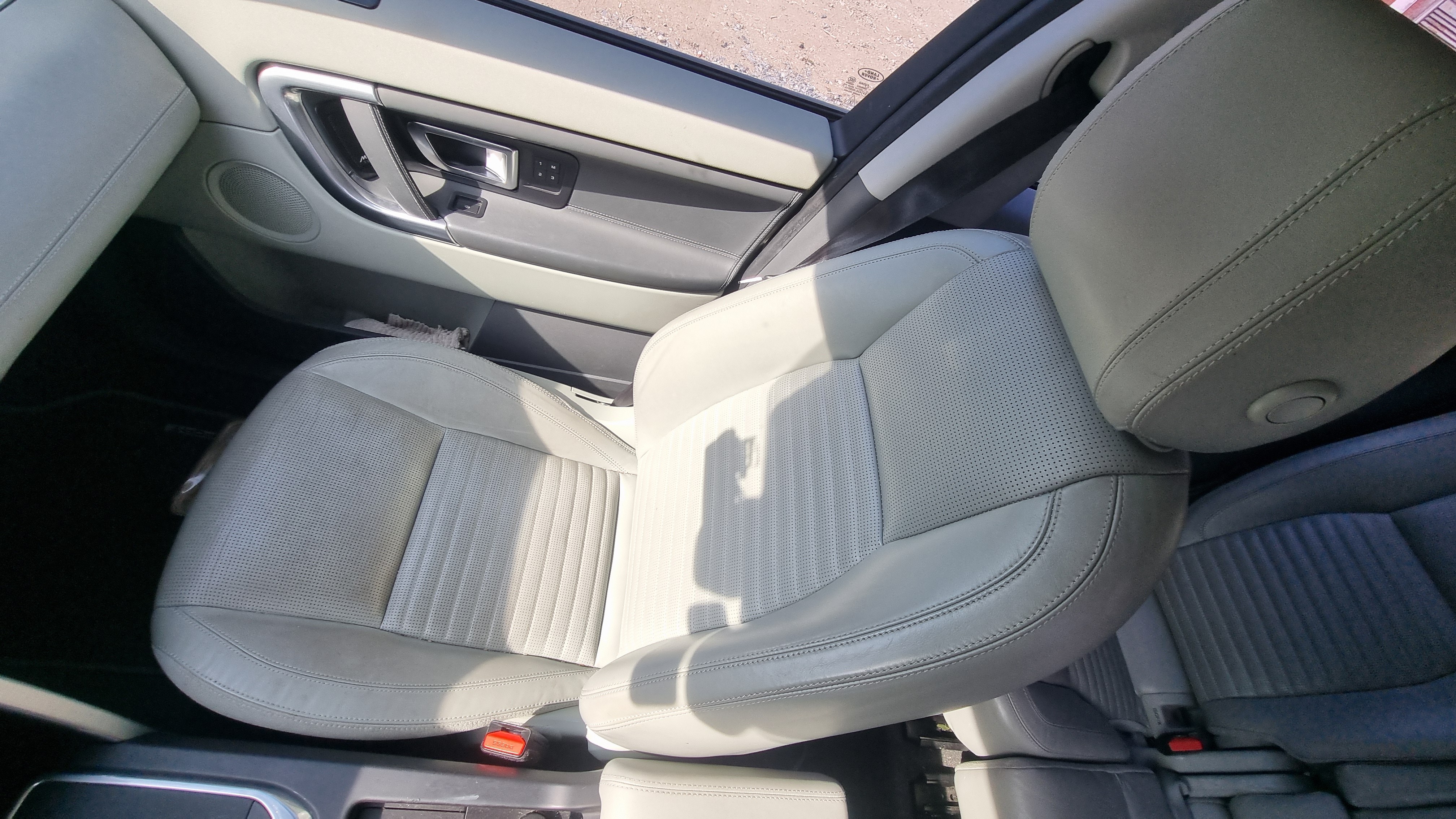 2016 LAND ROVER DISCOVERY SPORT 2.0 TD4 HSE LUXURY - Thumbnail 12